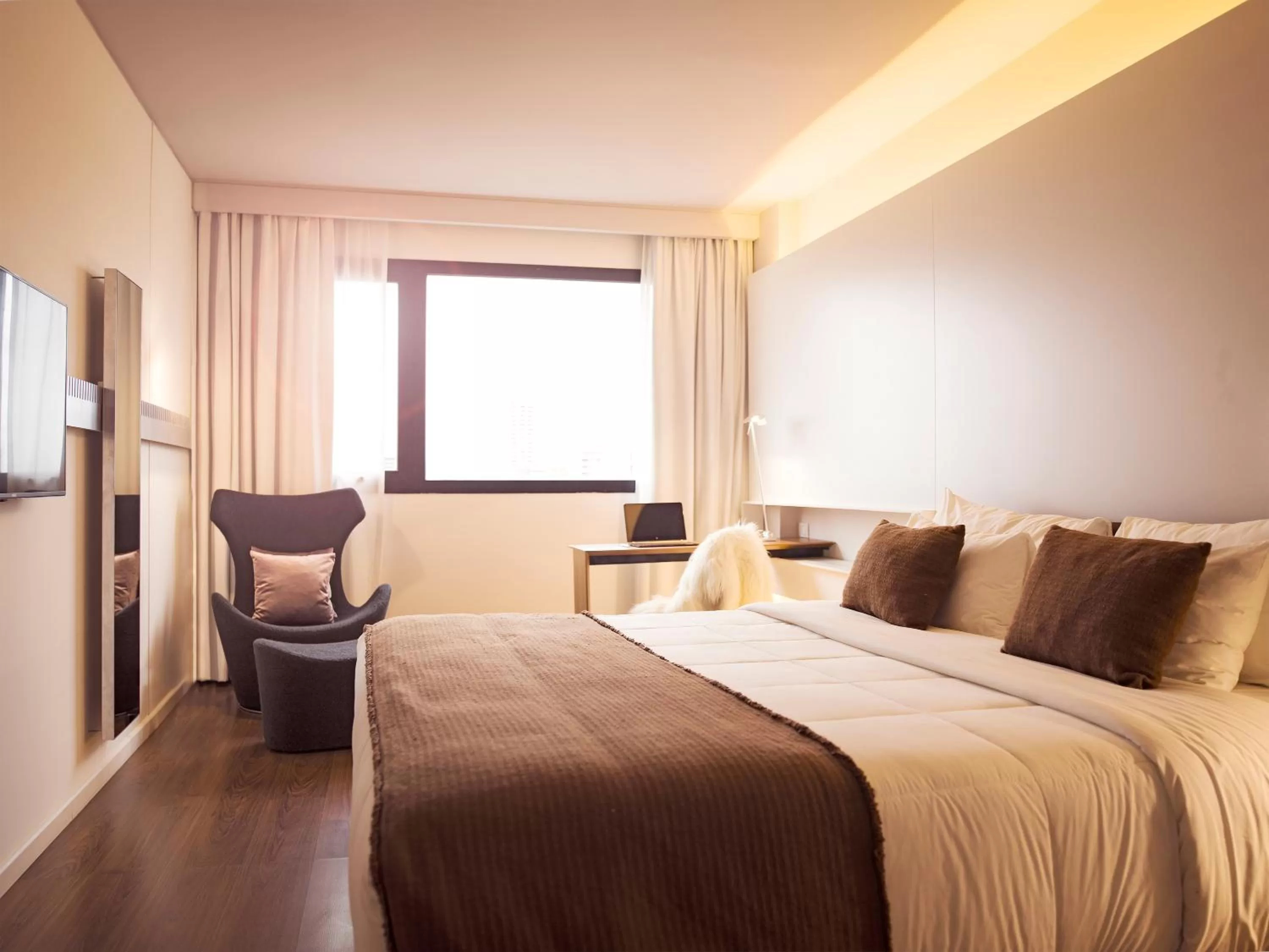 Bed in Esplendor by Wyndham Asuncion