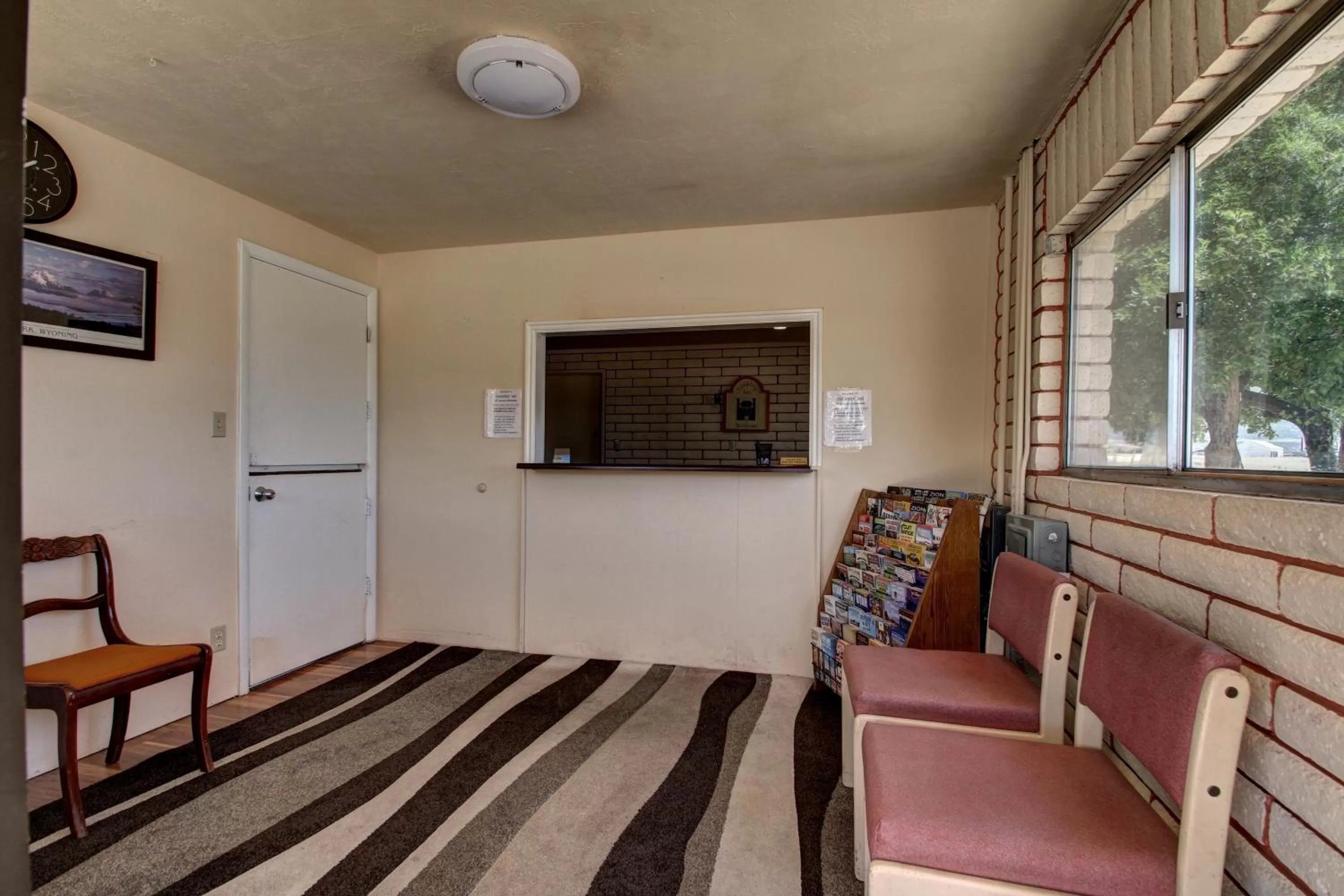 Lobby or reception in Country Inn Beaver Utah