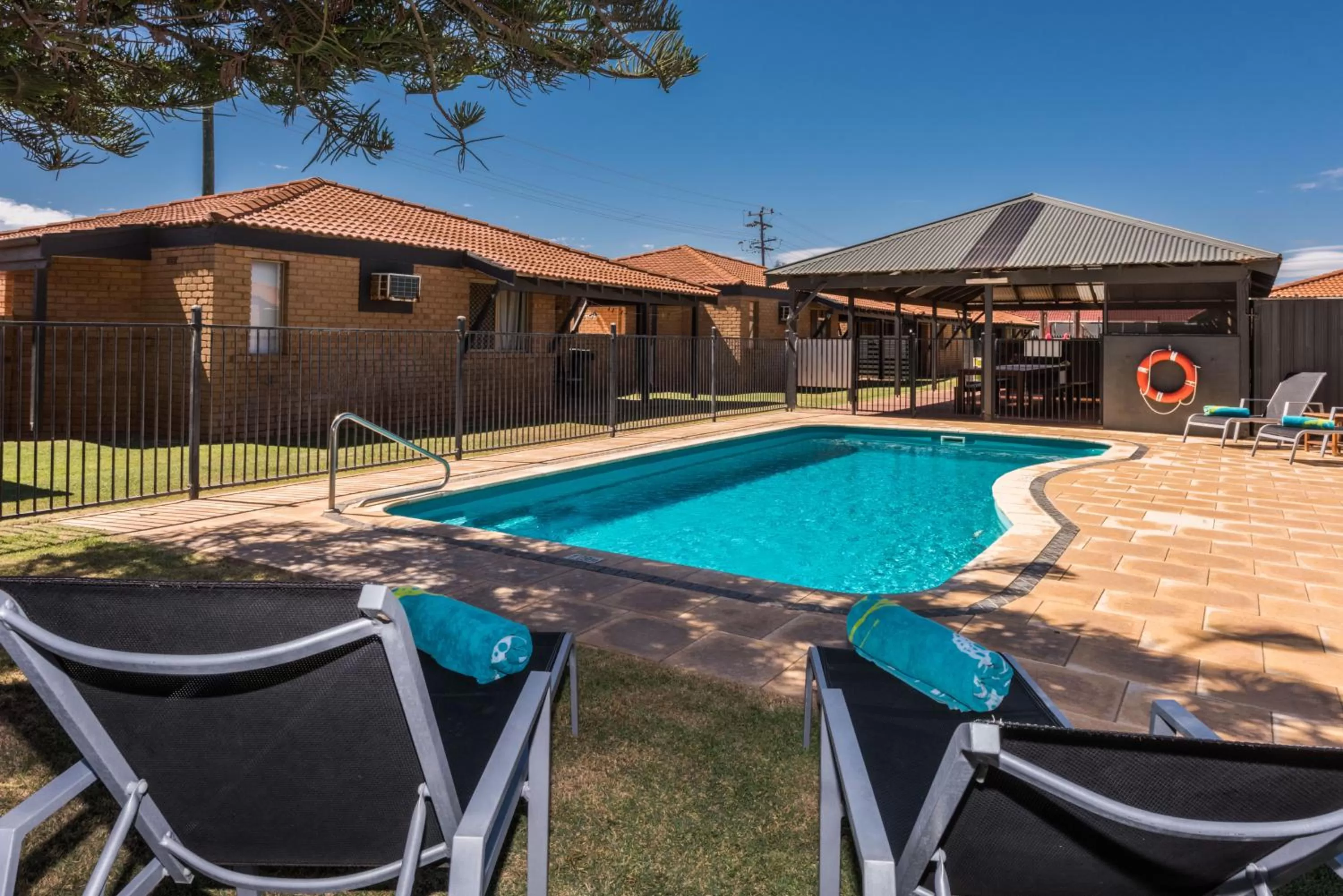 BBQ facilities in Geraldton's Ocean West Holiday Units & Short Stay Accommodation