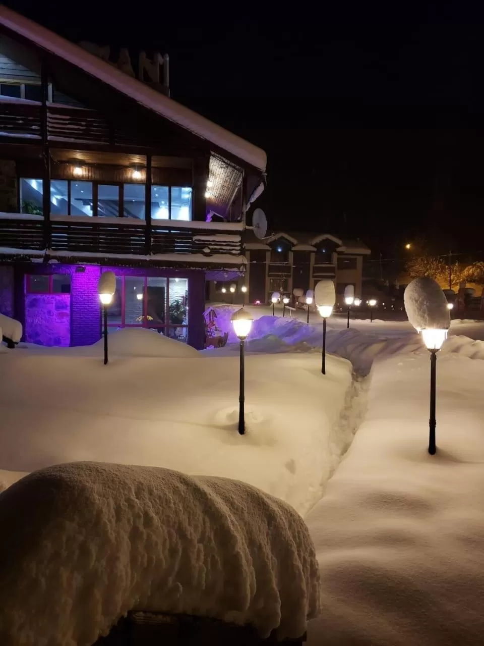 Property building in Hotel Banguriani