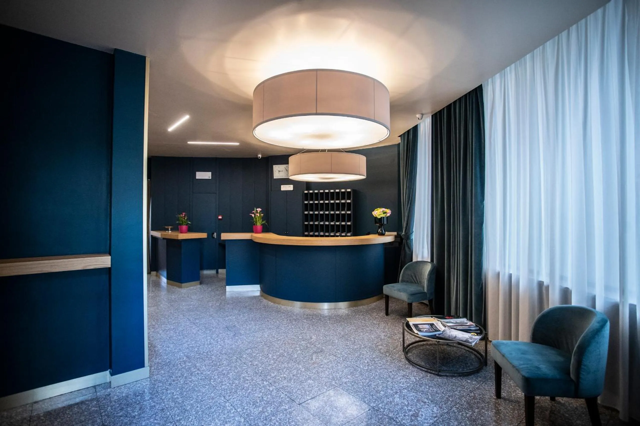 Seating area in Hotel Delta