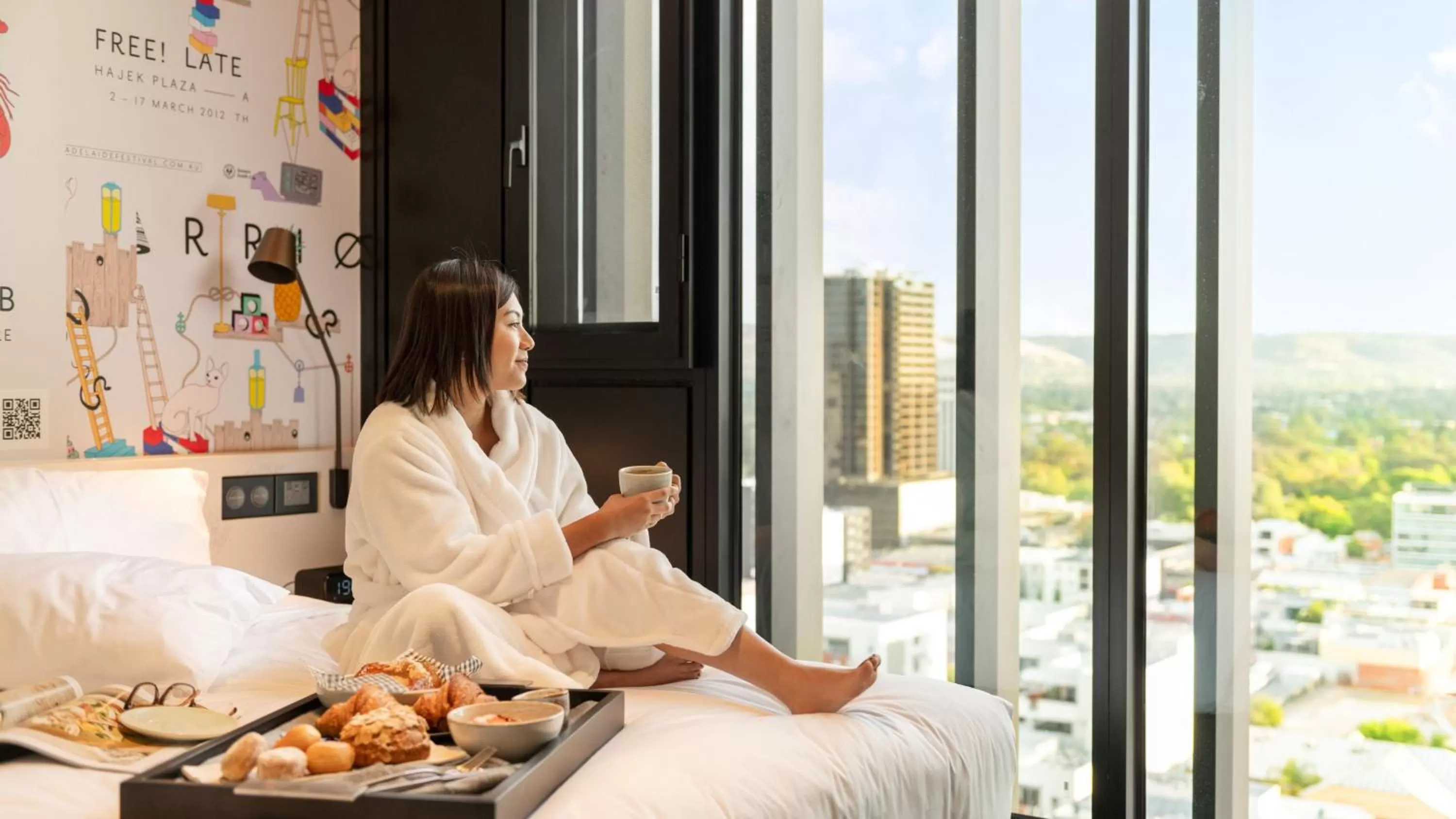 Photo of the whole room, Bed in Hotel Indigo Adelaide Markets by IHG