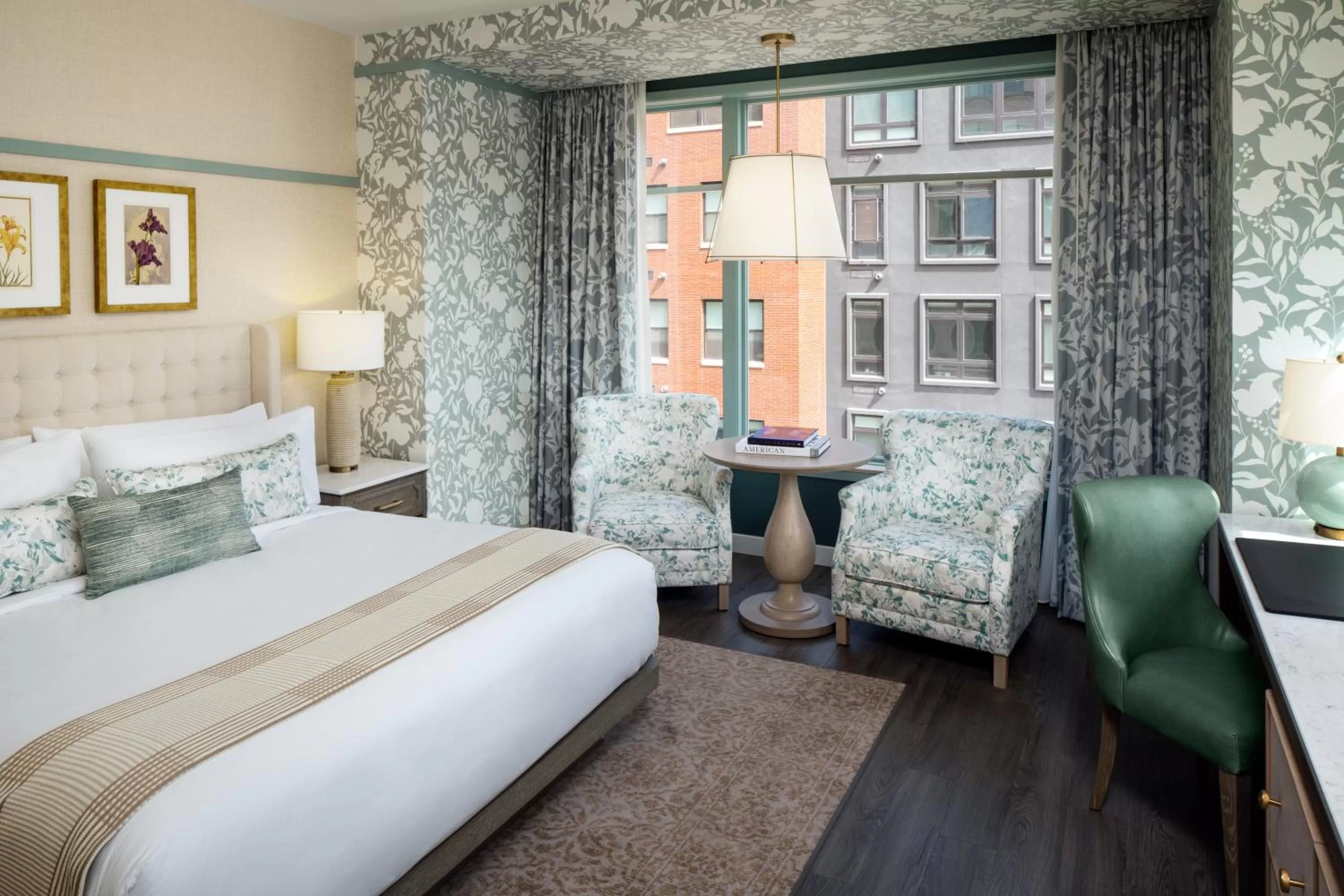 Bed in The Benson Hotel & Faculty Club