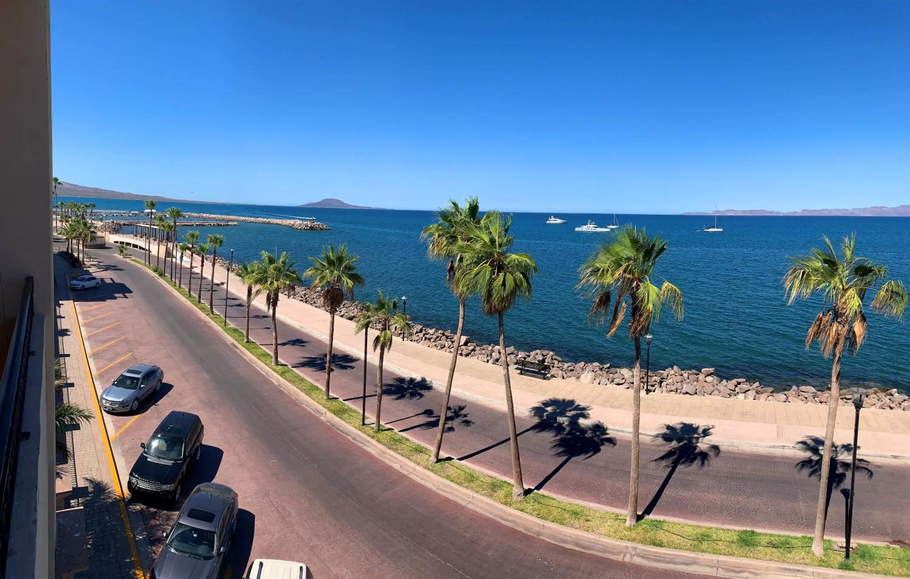 Street view in La Mision Loreto