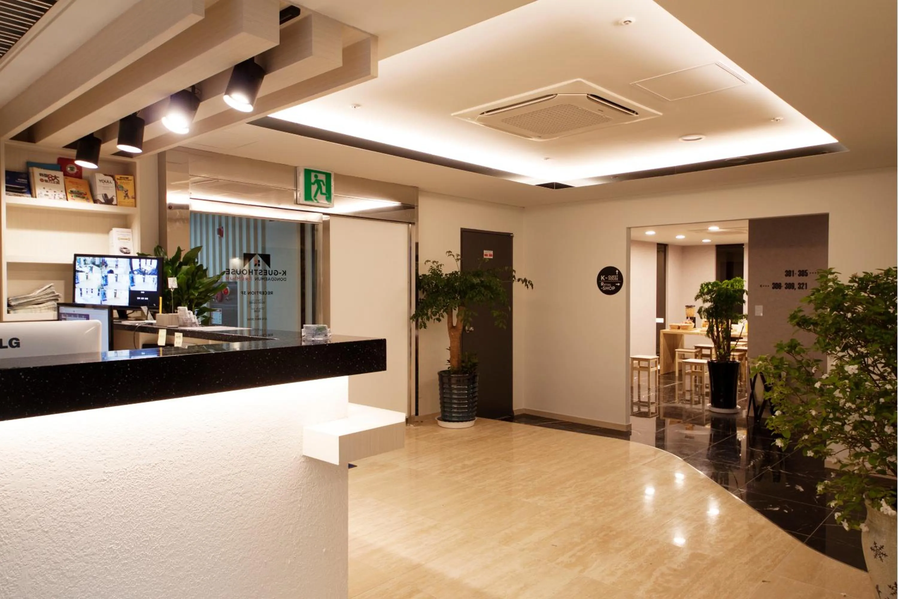 Lobby or reception in K-Guesthouse Dongdaemun Premium