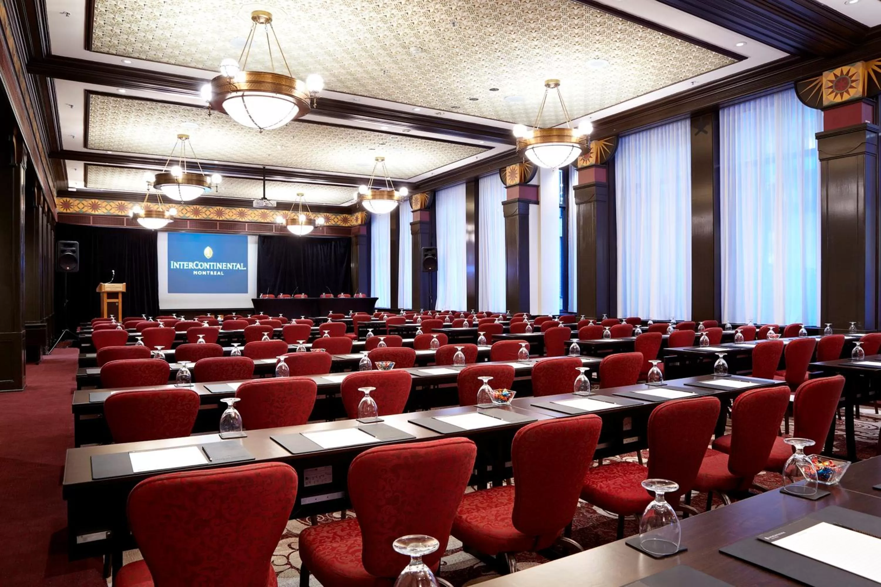 Meeting/conference room in InterContinental Montreal by IHG