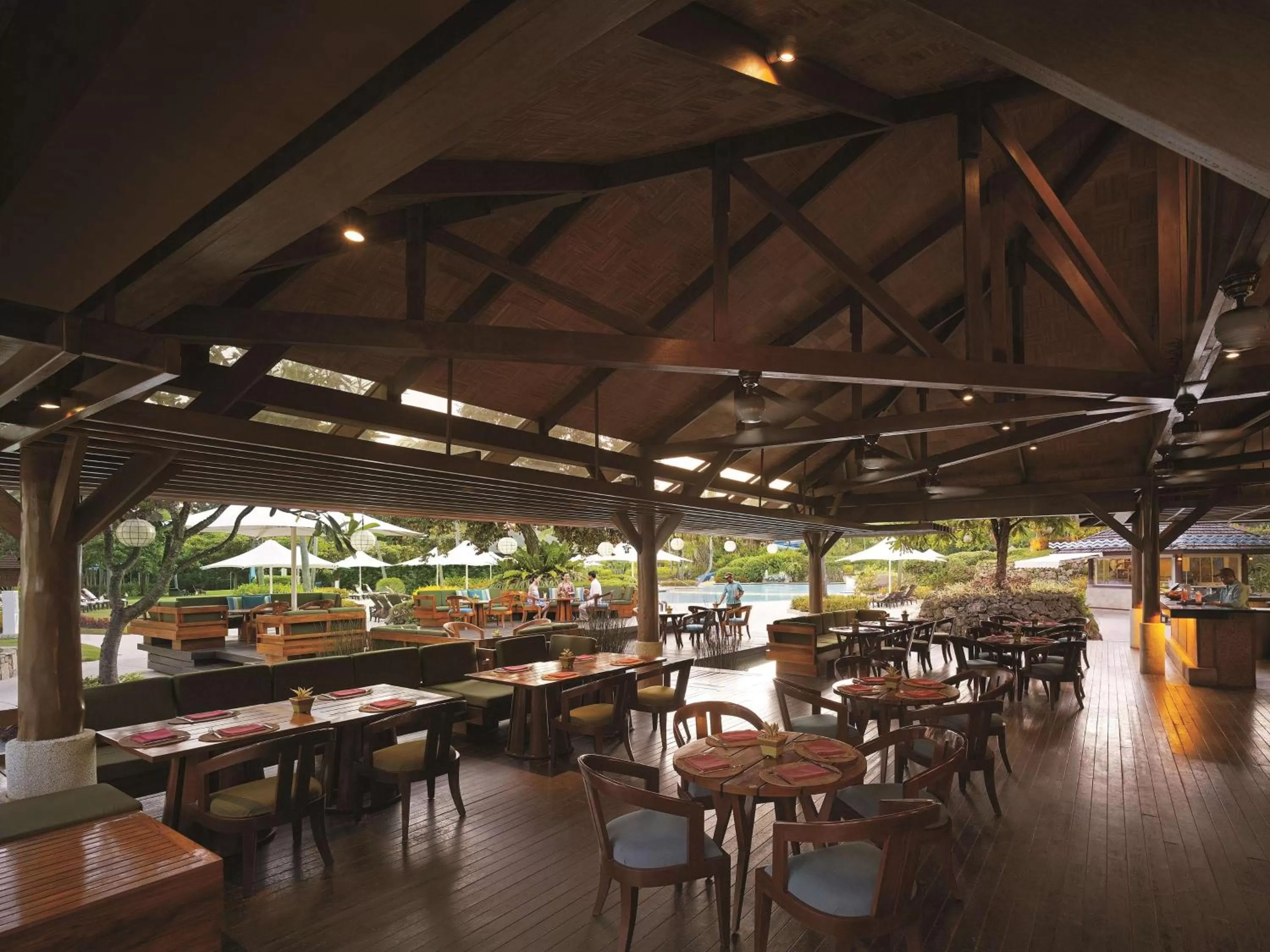 Restaurant/places to eat in Shangri-La Mactan, Cebu