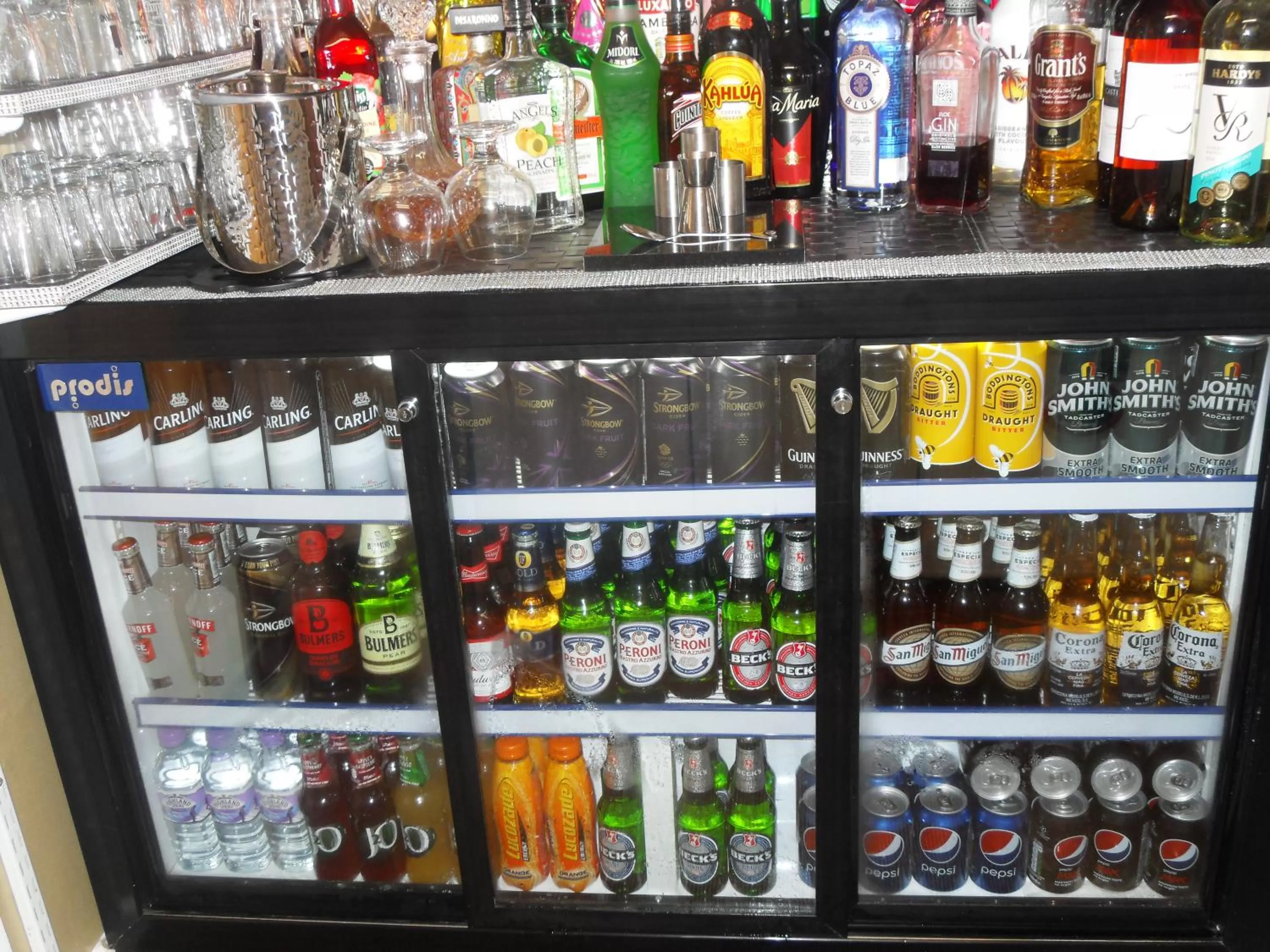 Alcoholic drinks in The Cardoun