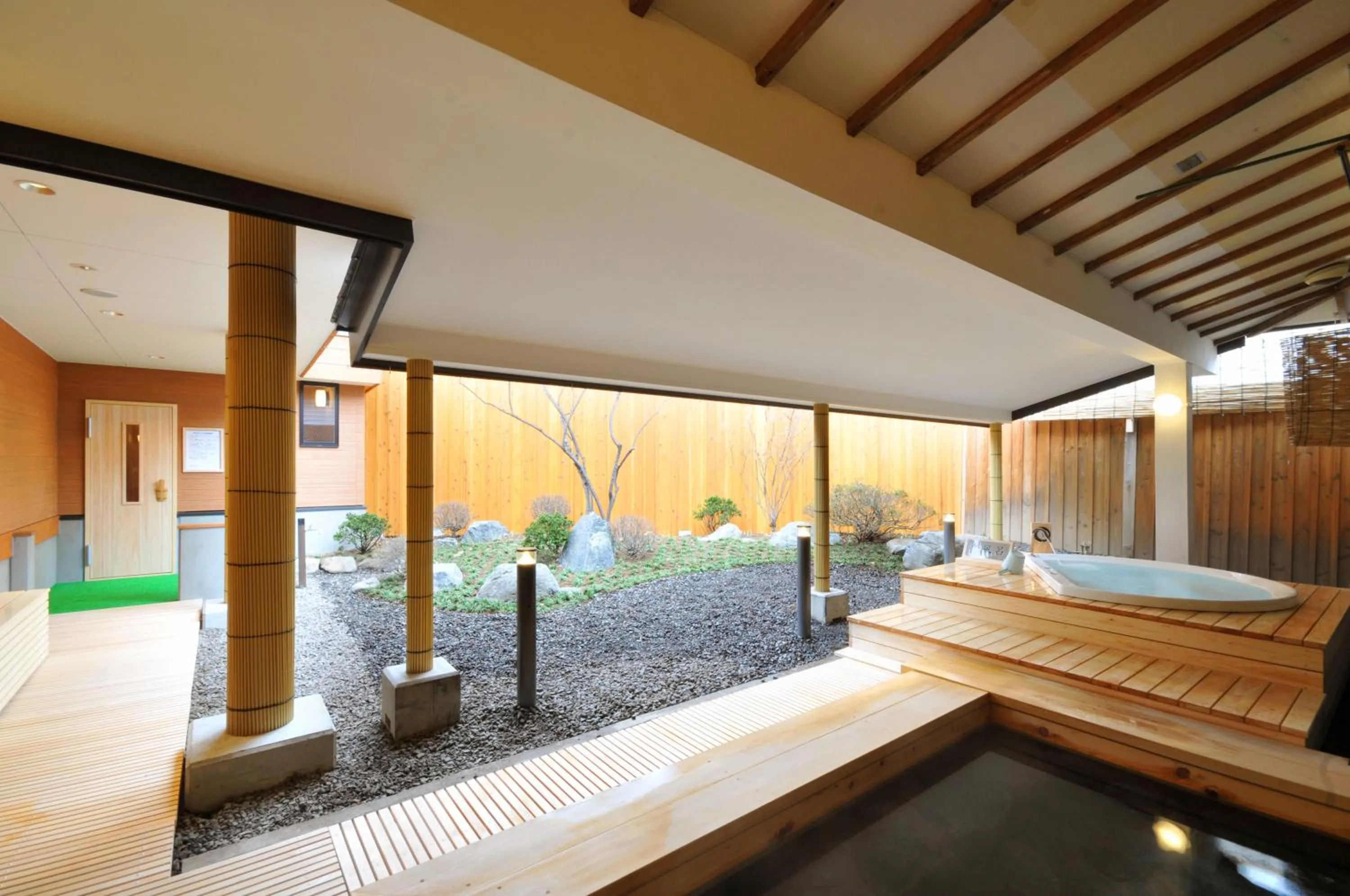 Hot Spring Bath in Kurobe Kanko Hotel