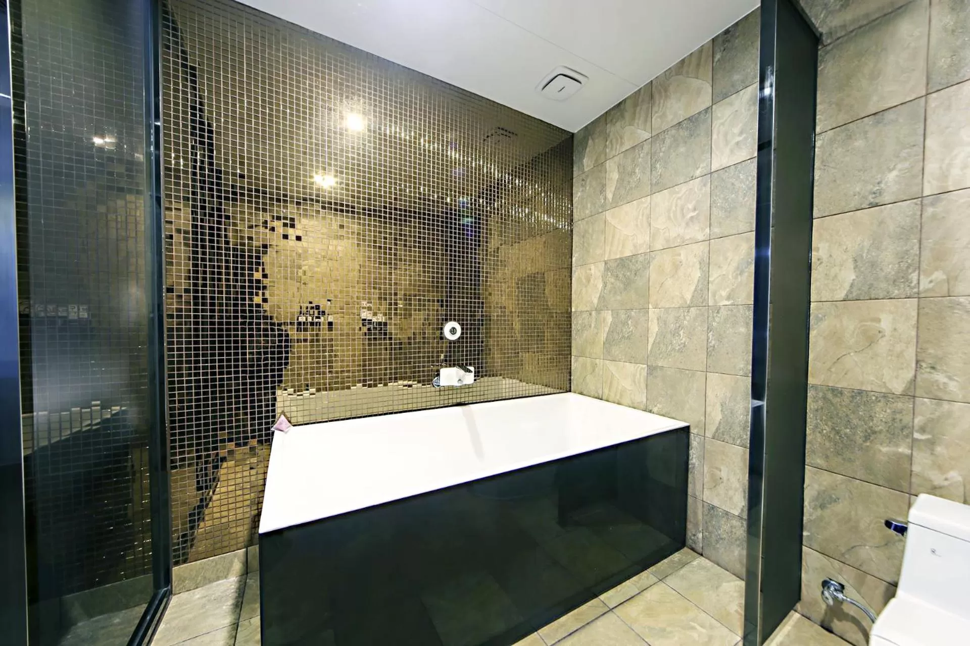 Bathroom in Masan Almond Hotel