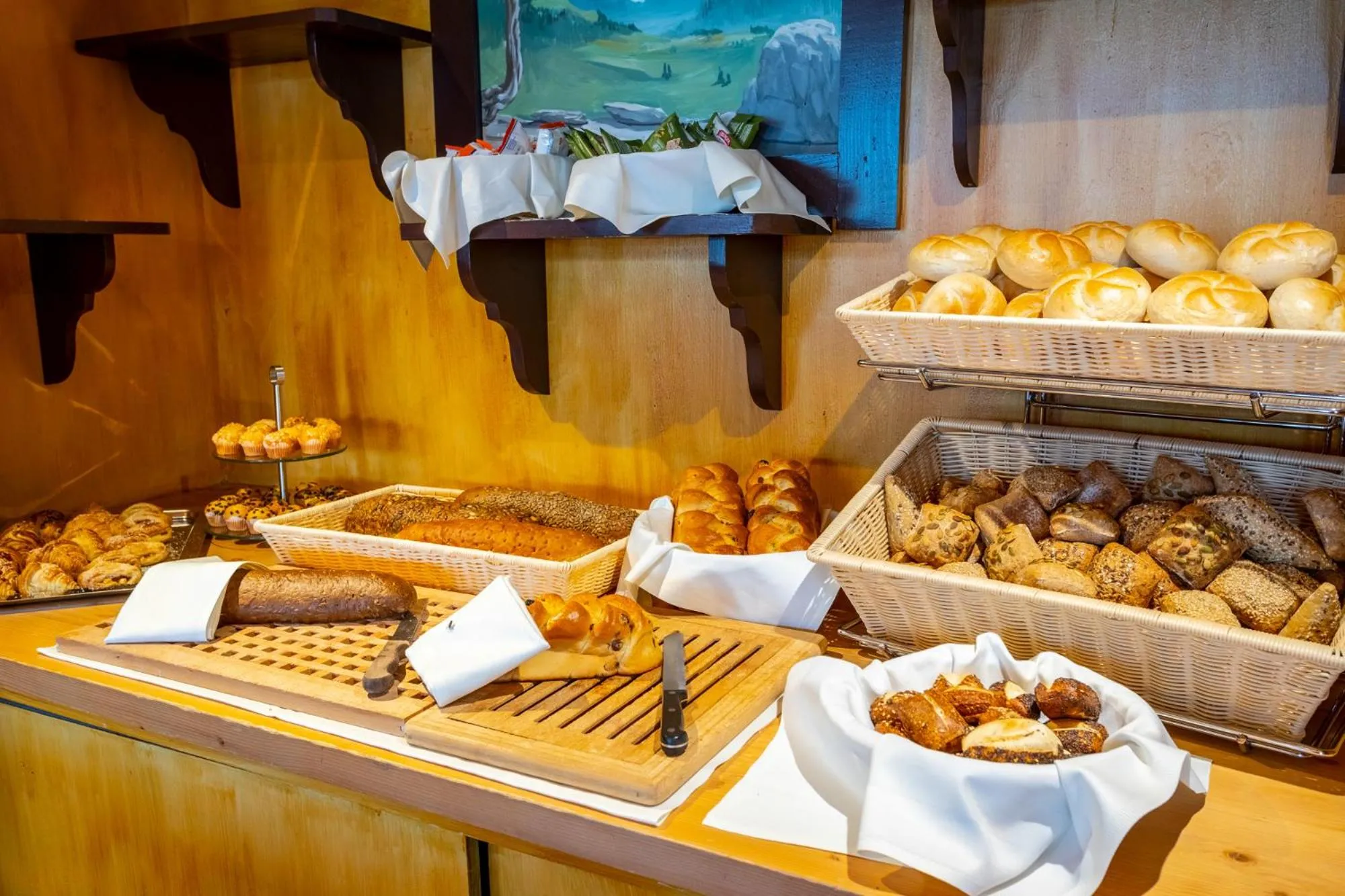 Food and drinks in Das Bergmayr - Chiemgauer Alpenhotel