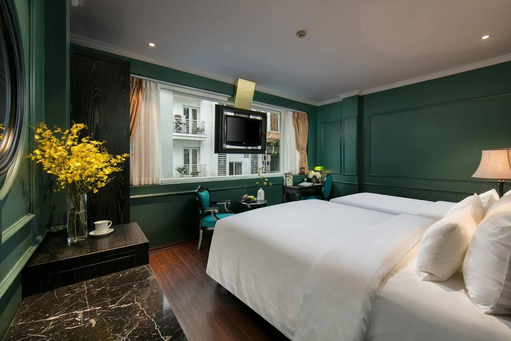 Bed in Grande Collection Hotel & Spa