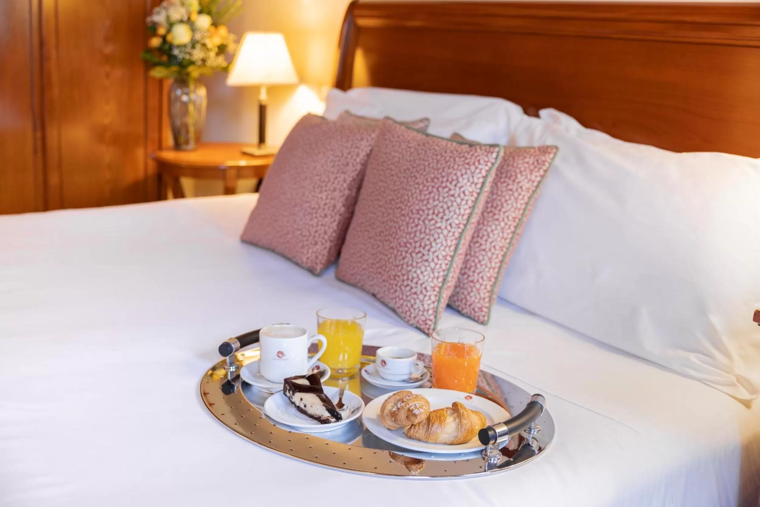 Bed in Hotel Venice Resort Airport