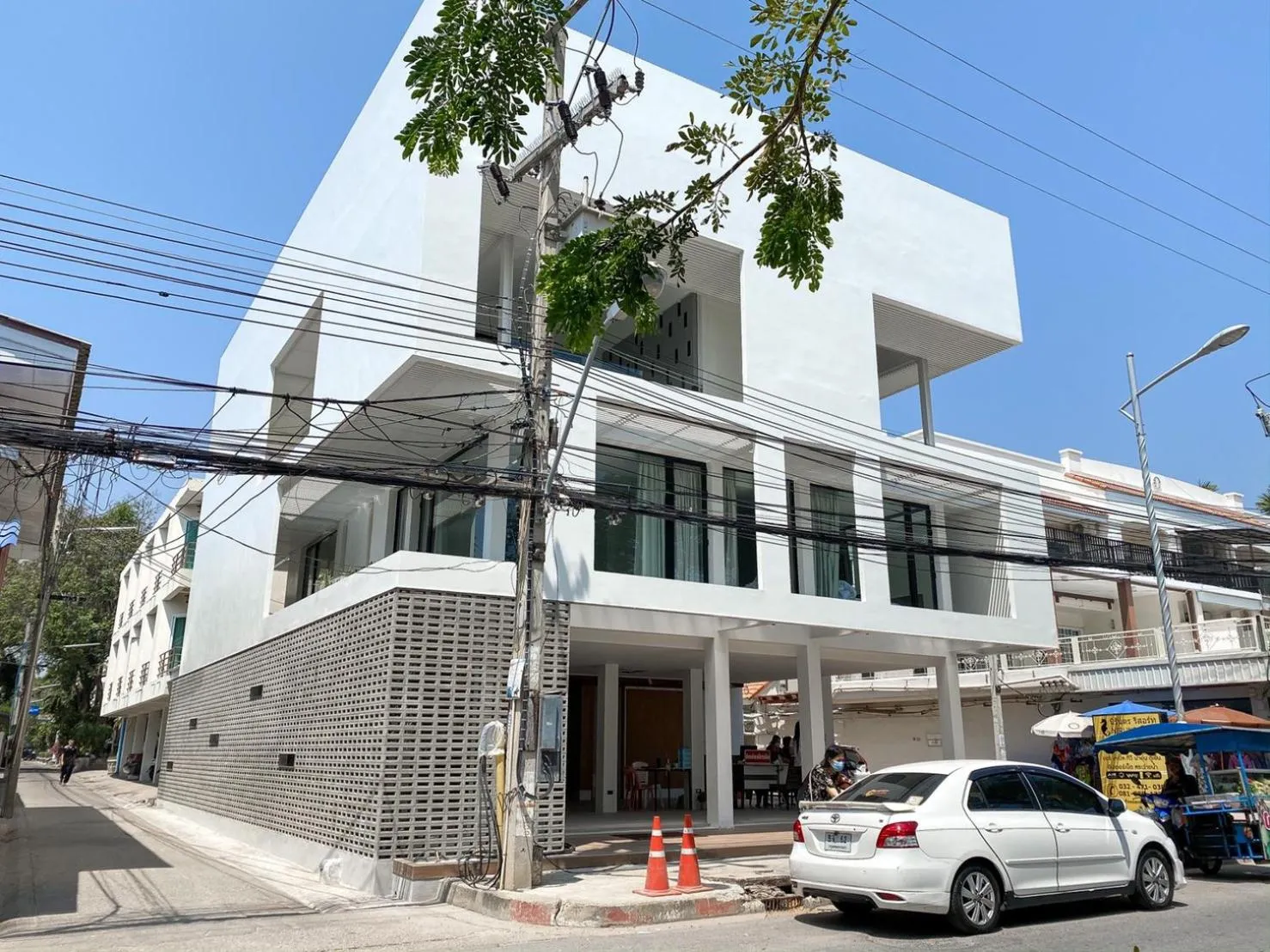 Facade/entrance in Nirundorn Resort Chaam