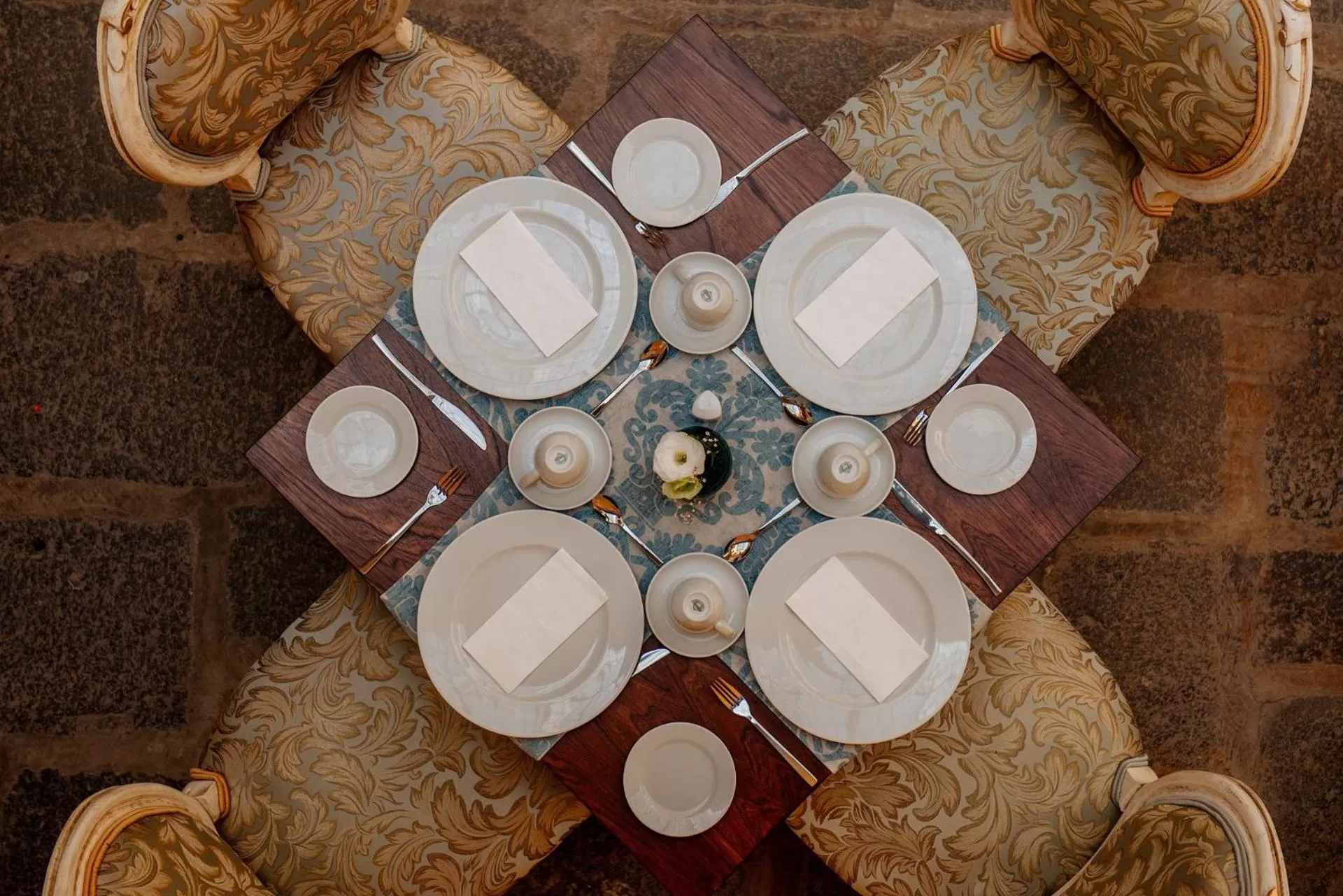 Restaurant/places to eat in Hotel Marqués del Ángel