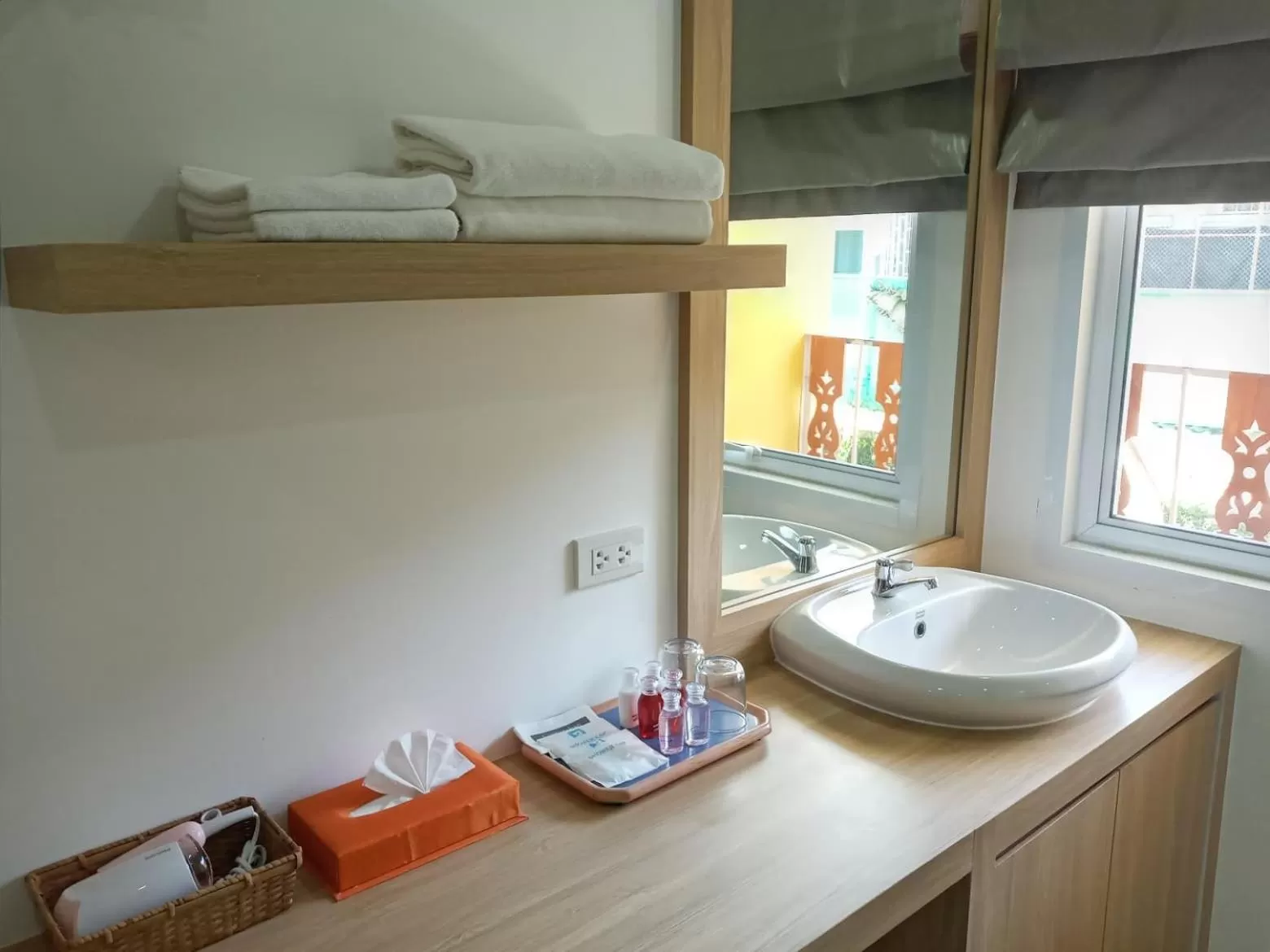 Photo of the whole room in Nine Smiths Hotels Chiangmai