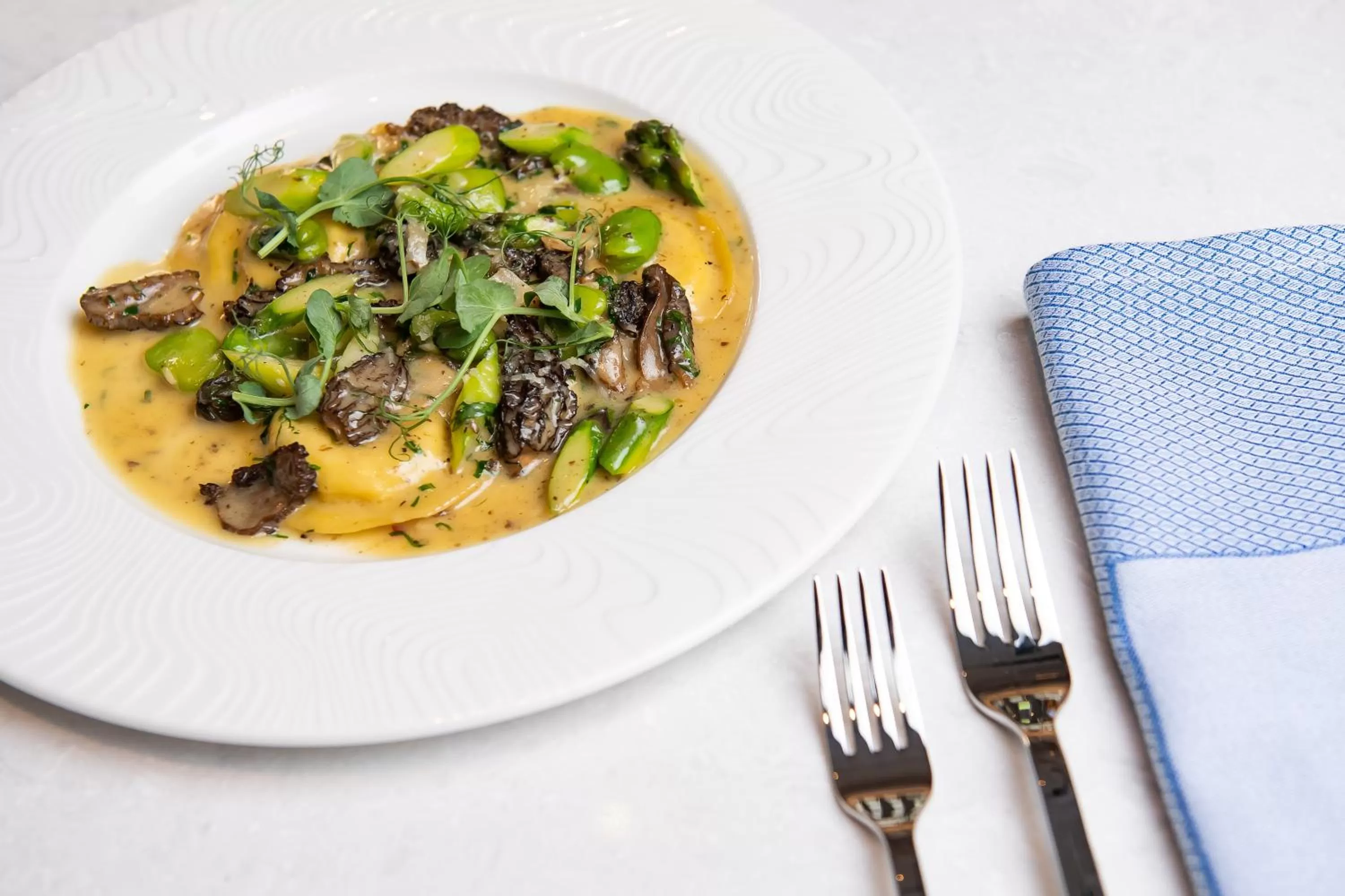 Restaurant/places to eat in Hamilton Hotel - Washington DC