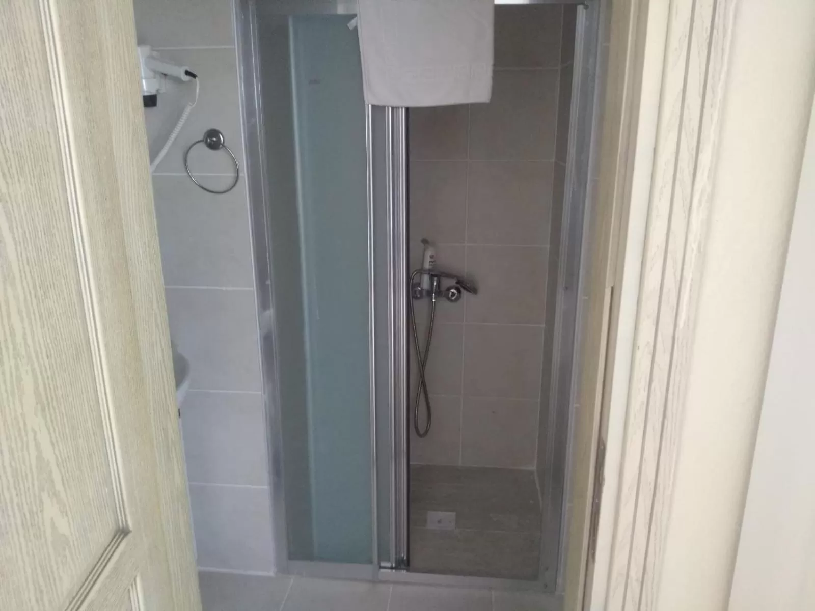 Bathroom in Dolina Hotel