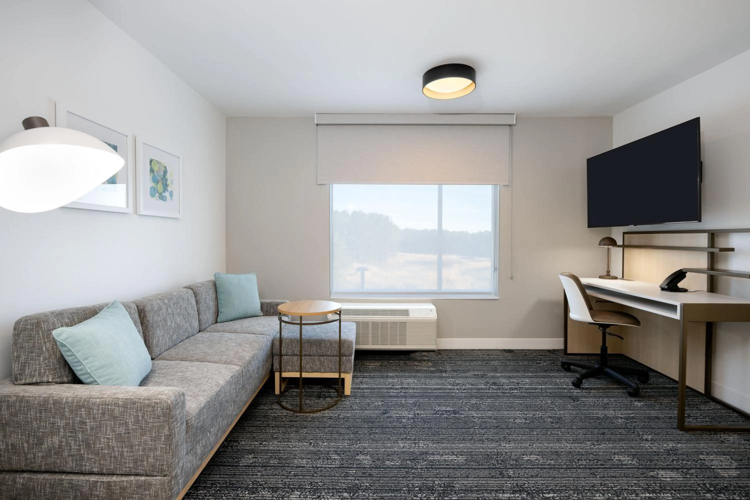 Bedroom in TownePlace Suites by Marriott Canton Riverstone Parkway