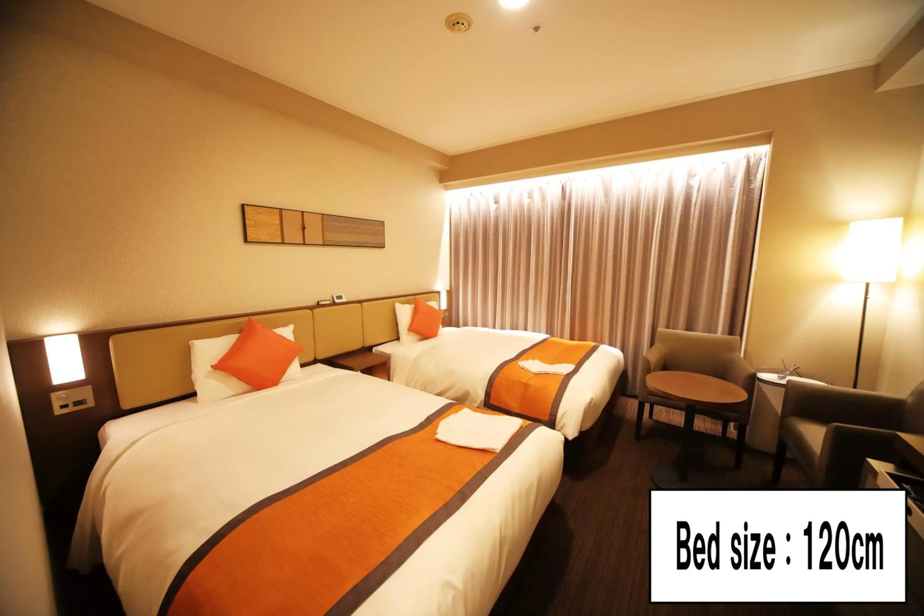 Standard Twin Room - Non-Smoking in Hotel Sunroute Asakusa Standard Twin Room - Non-Smoking in Hotel Sunroute Asakusa