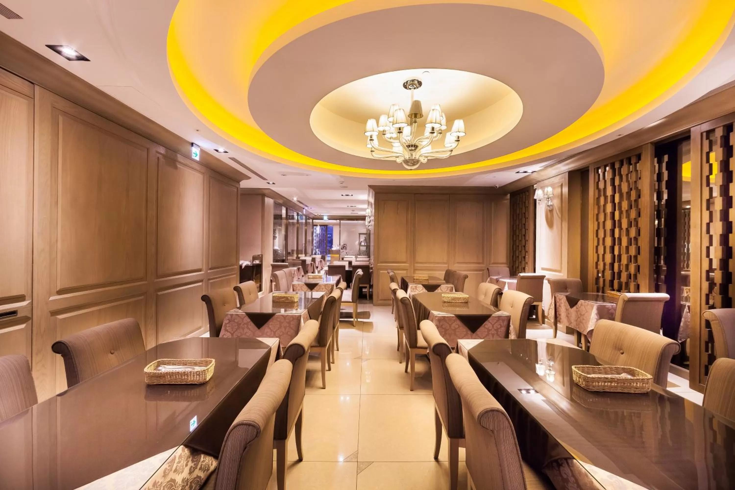 Breakfast in Green World Sansui