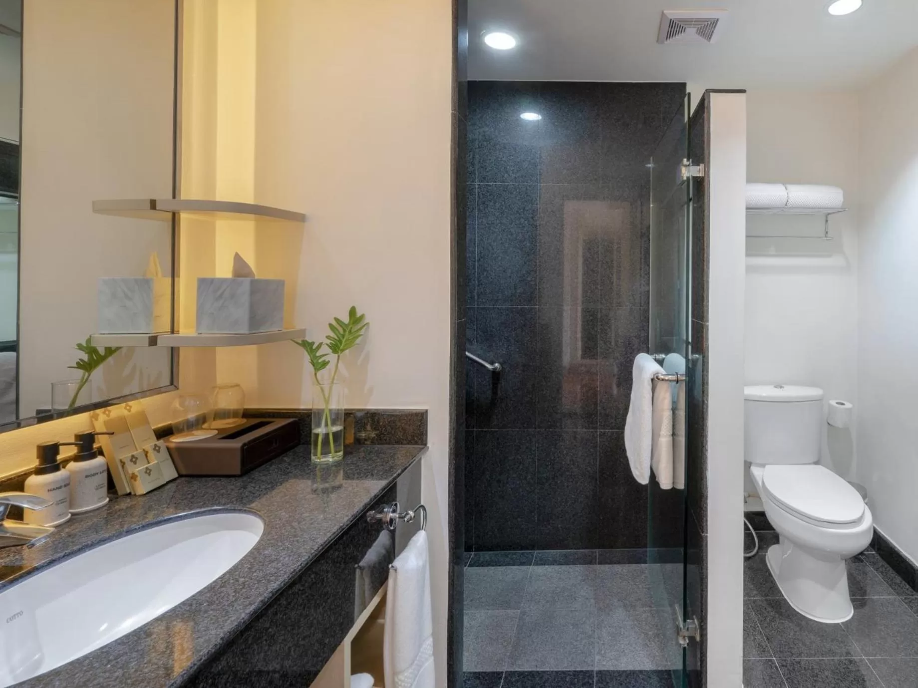 Toilet in Amari Koh Samui