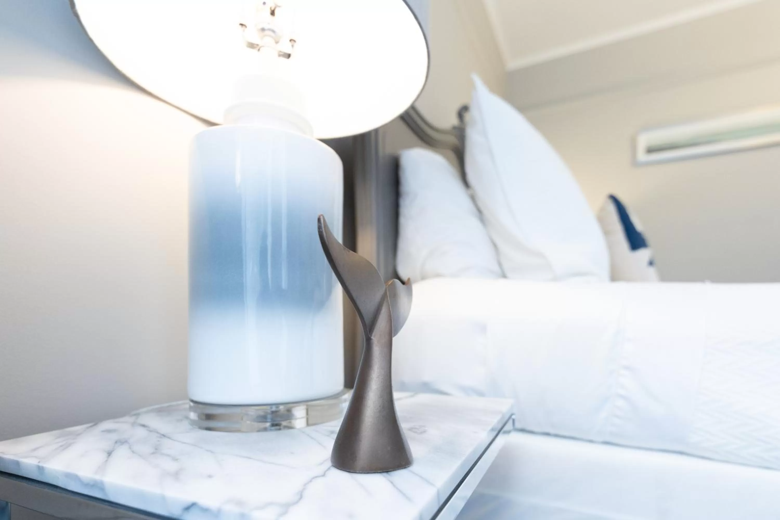 Bed in Nantucket Whale Inn, Half Moon Bay