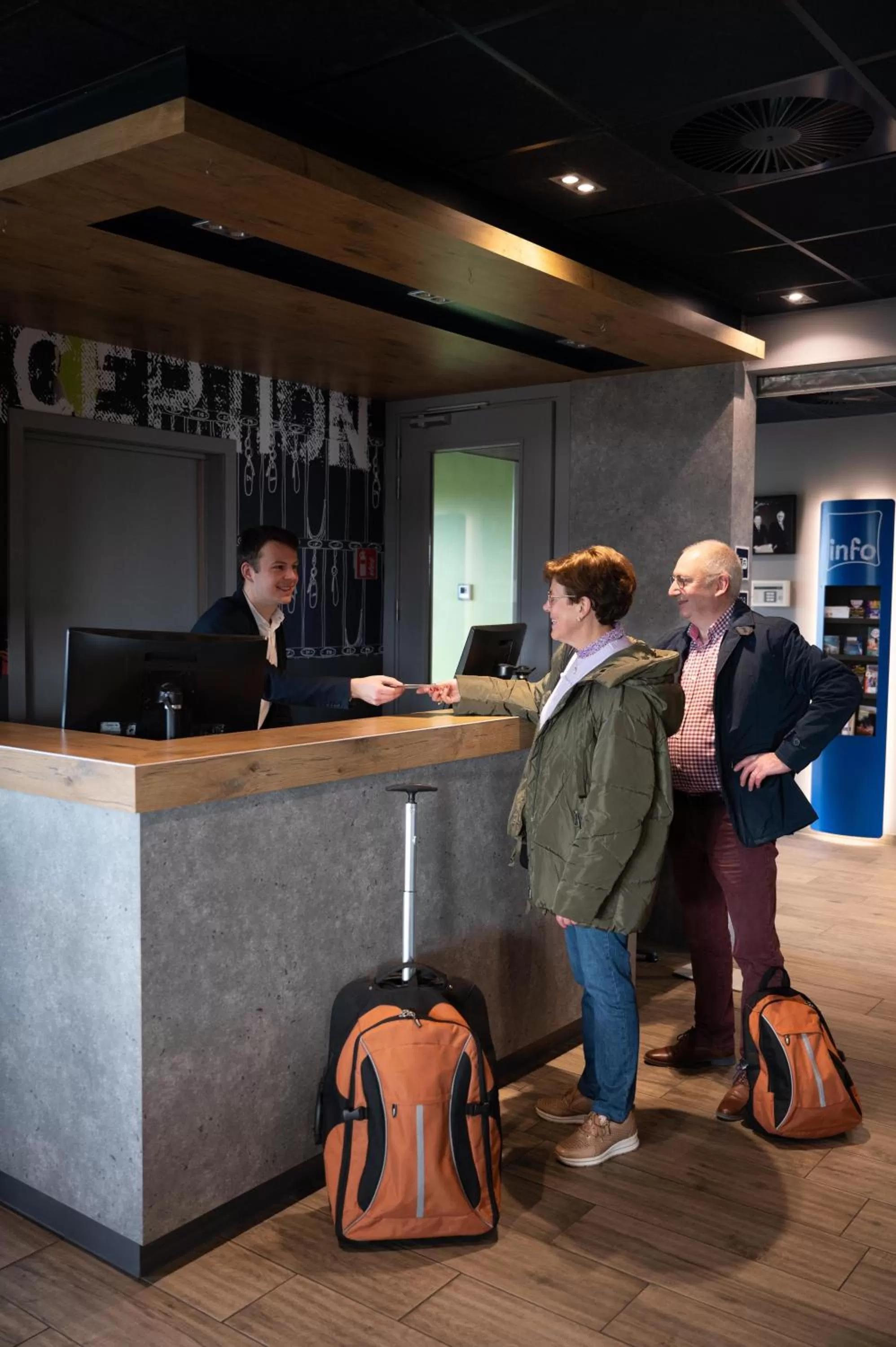 Lobby or reception in ibis budget Oostende Airport