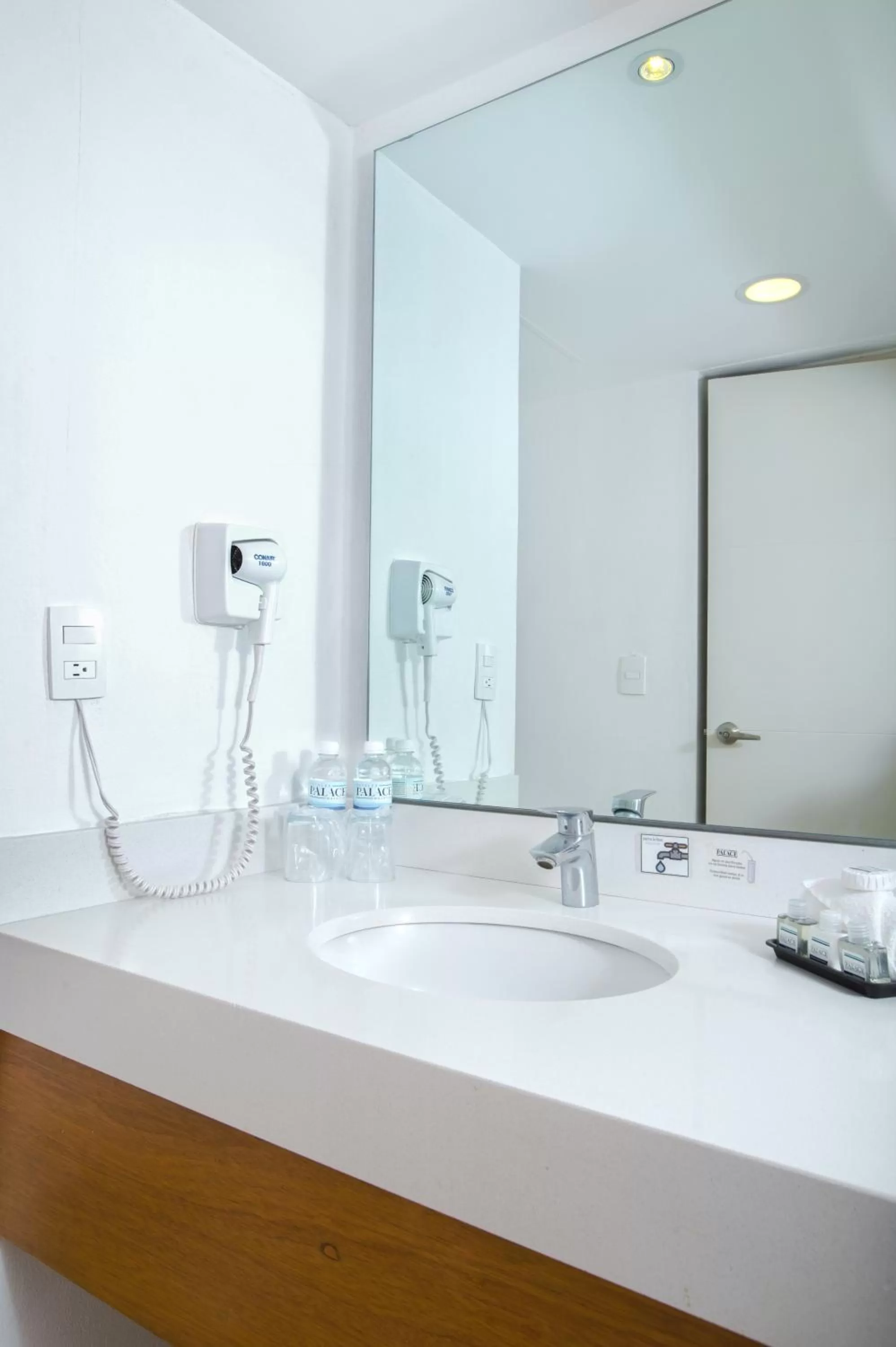 Standard Double Room in Oceano Palace