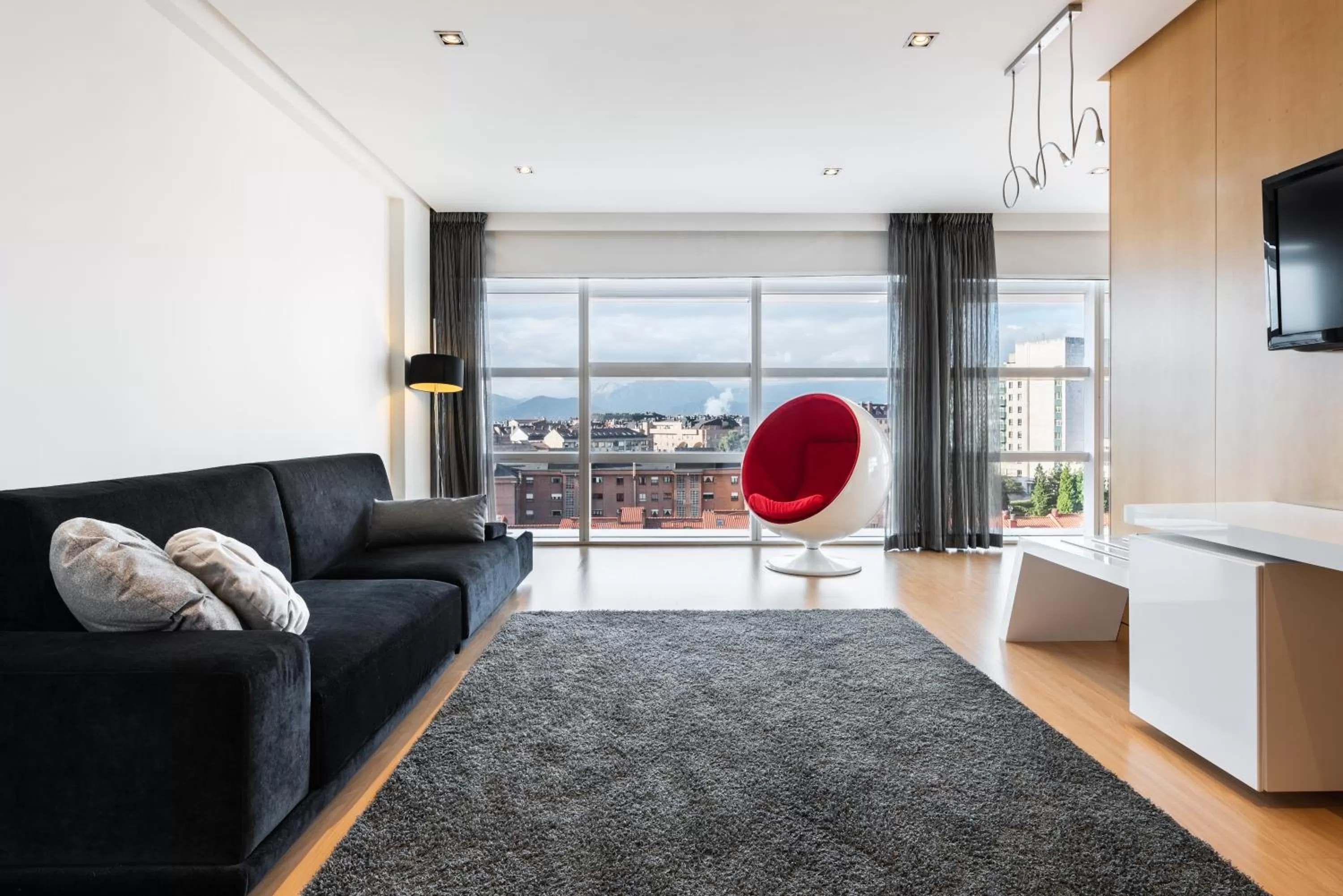 Seating area in Eurostars Palacio de Cristal