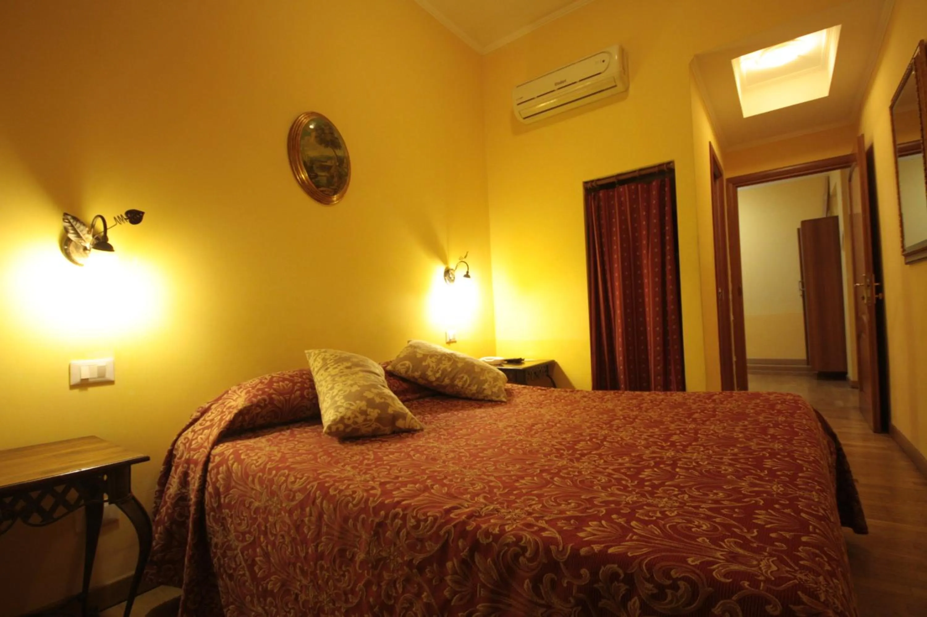 Bed in Hotel Termini