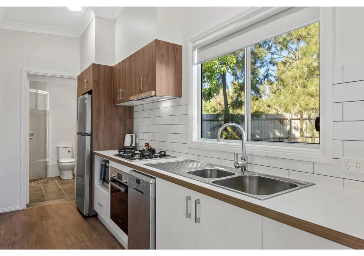 Kitchen or kitchenette in Discovery Parks - Dubbo