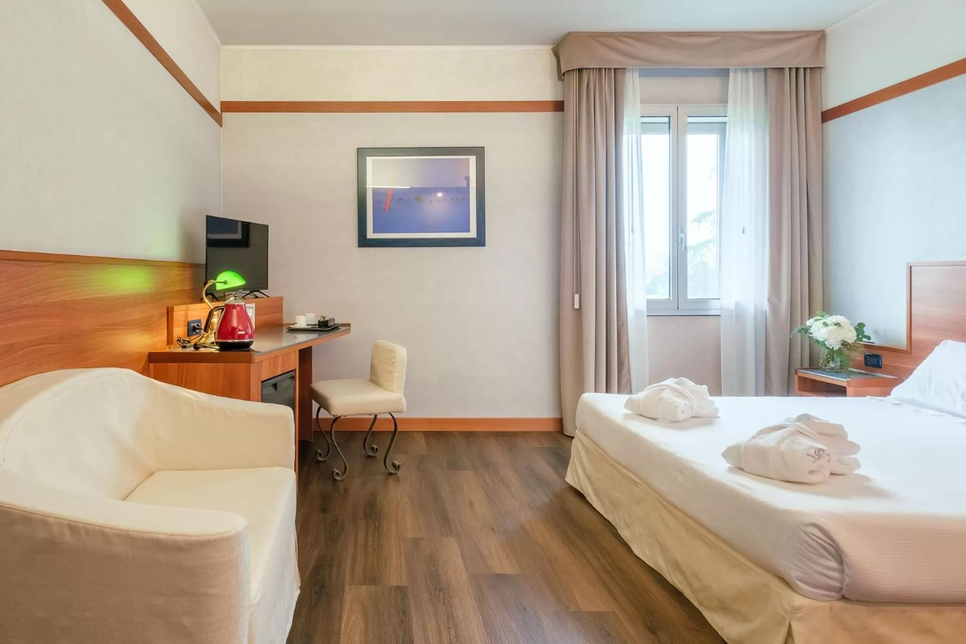 Bedroom, Bed in SHG Hotel Bologna