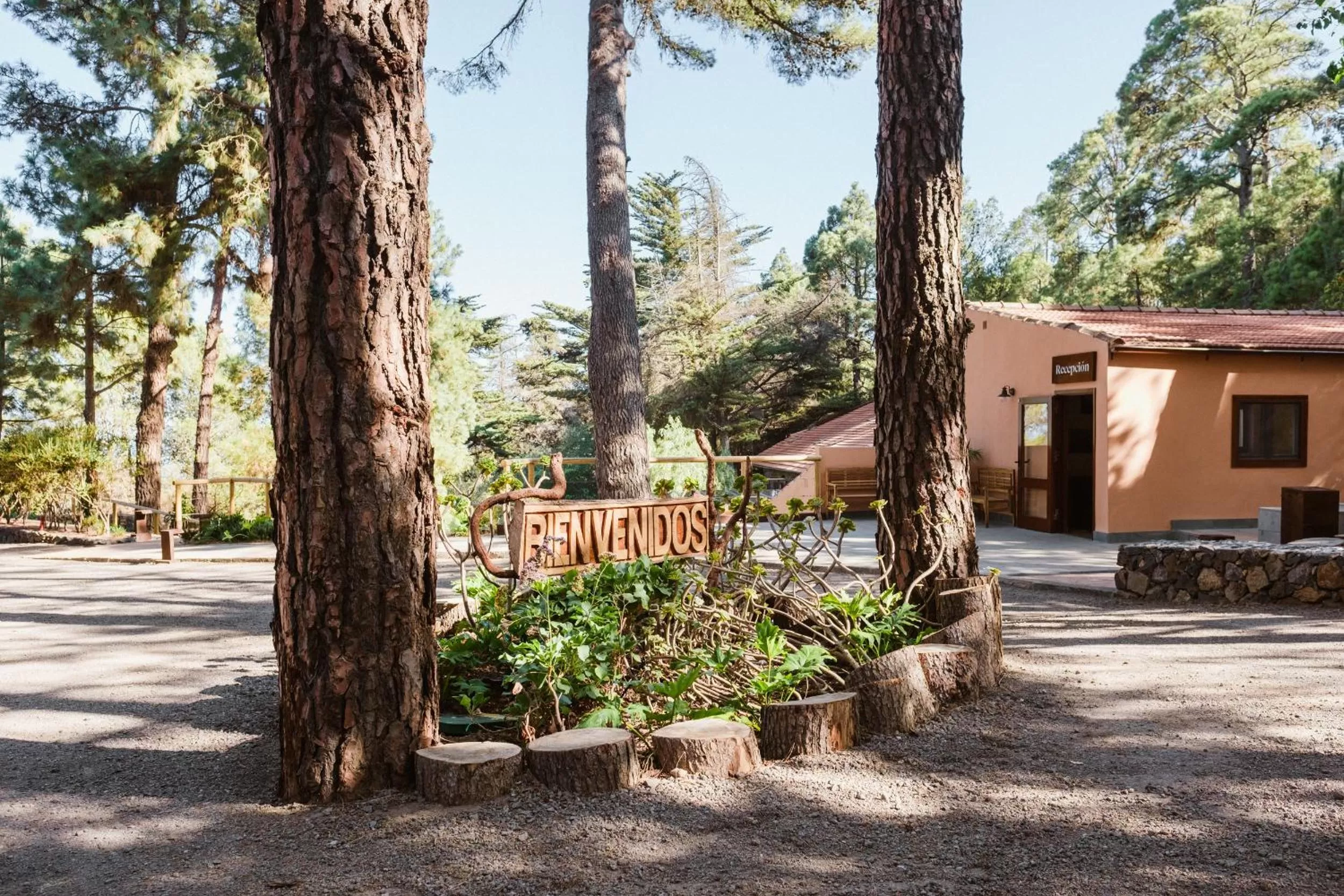 Facade/entrance in Hotel Rural Ohana