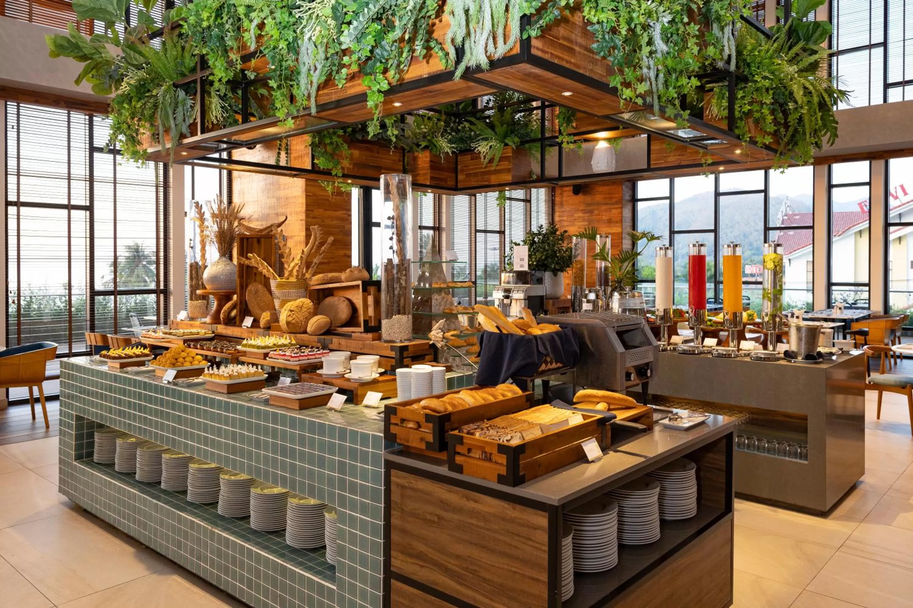 Restaurant/places to eat in Anya Premier Beachfront Hotel Quy Nhon