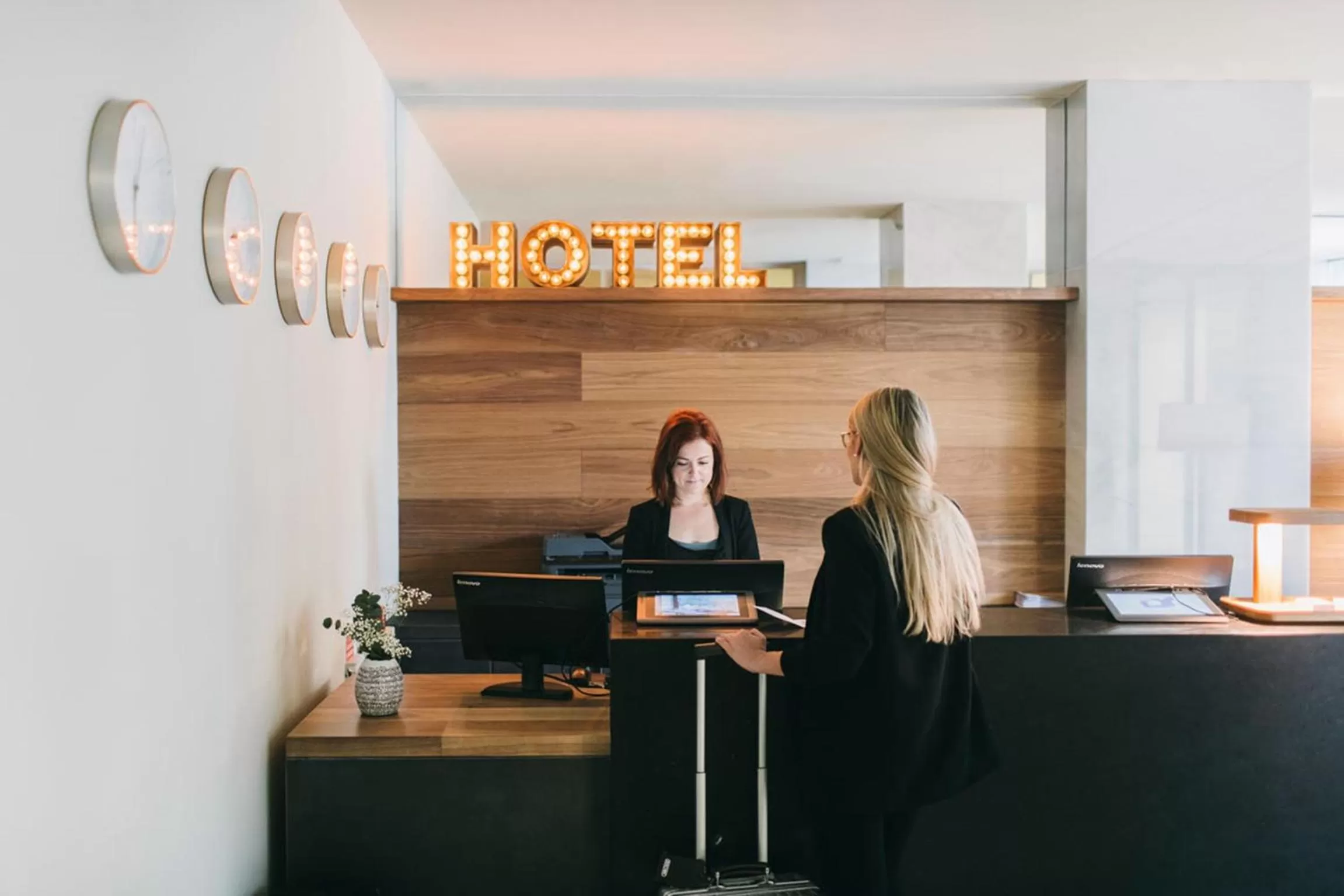 Lobby or reception in Dear Hotel Madrid