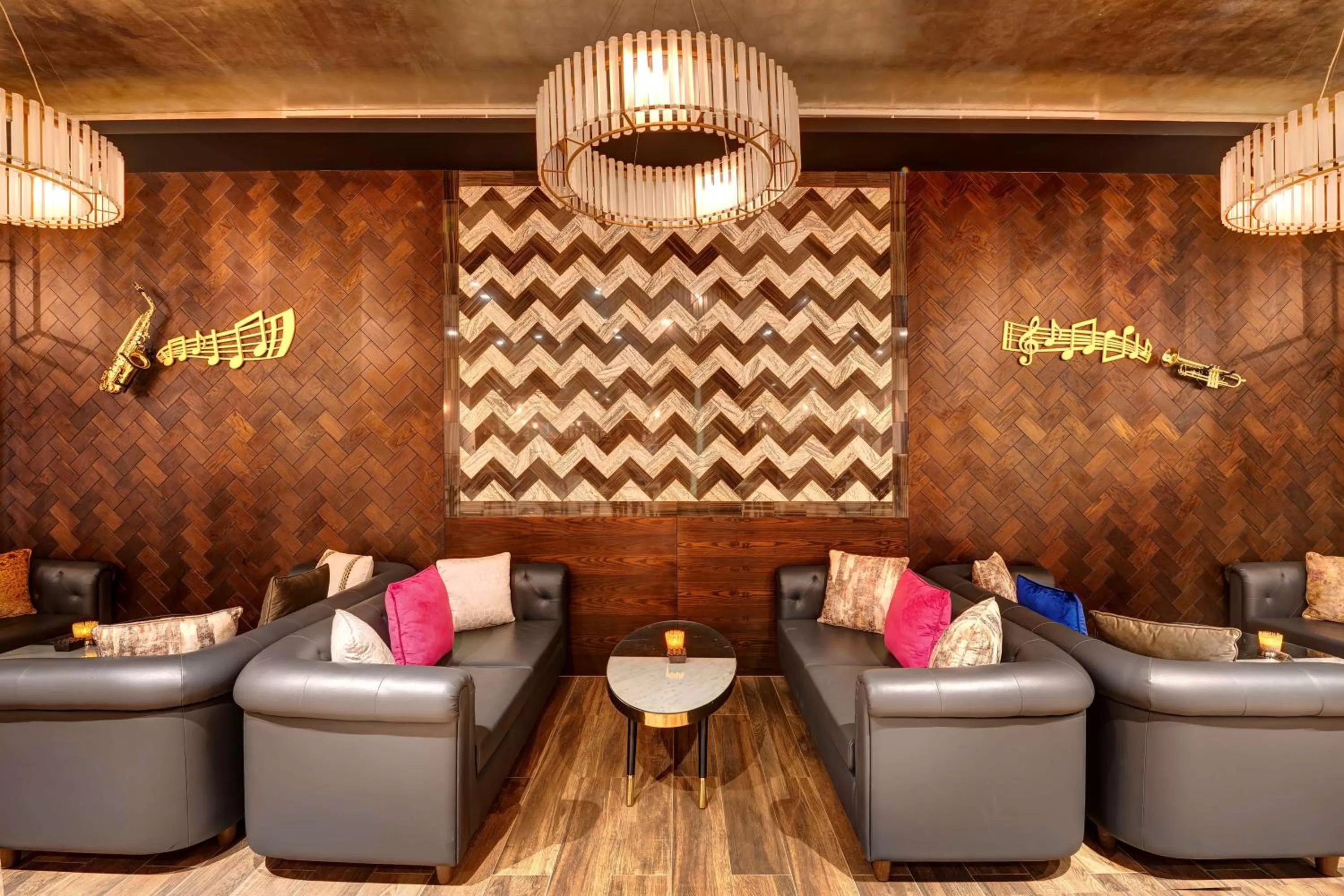 Restaurant/places to eat in Radisson Blu Hotel, Ajman