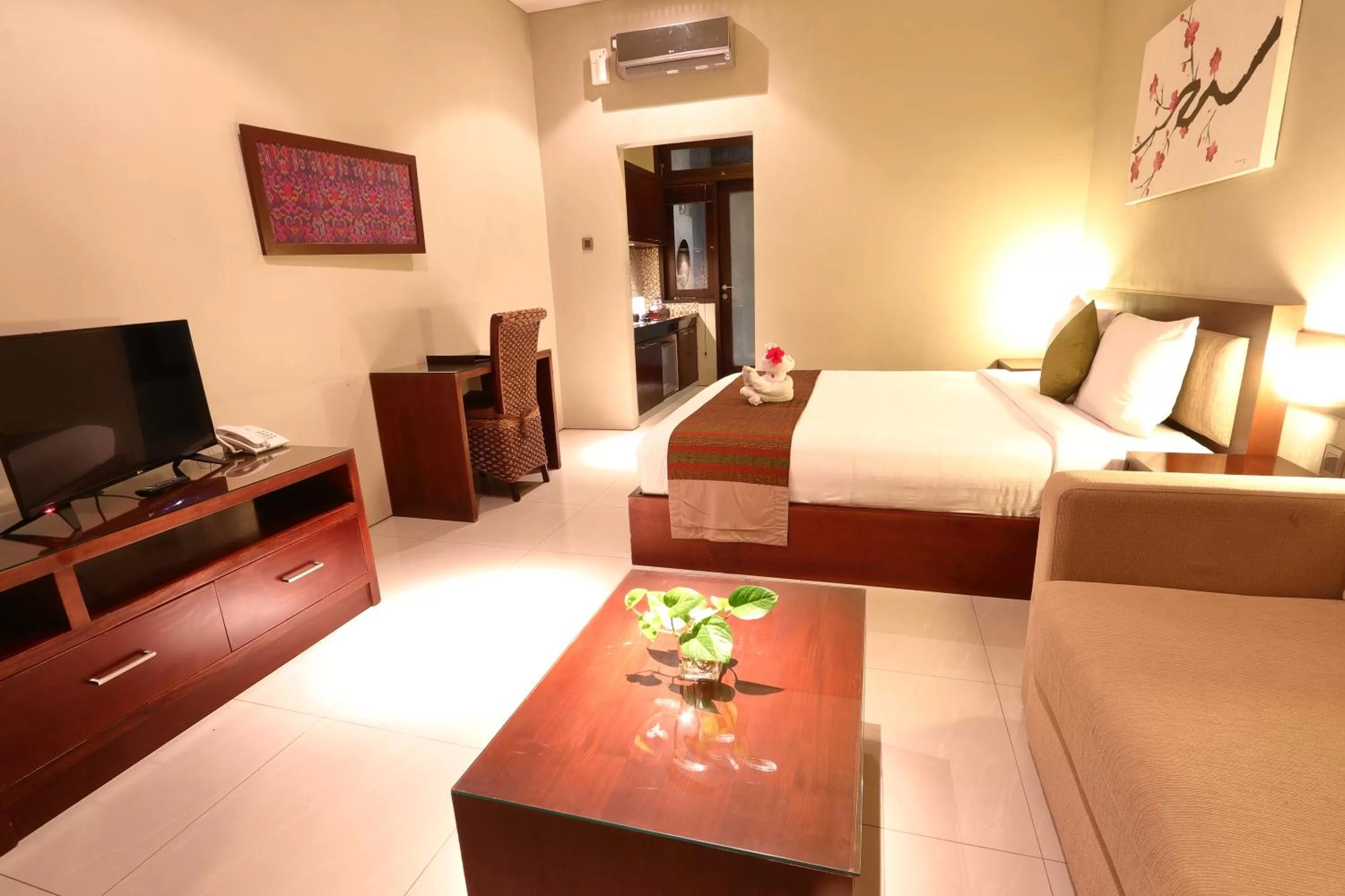 Photo of the whole room, Bed in Argya Santi Resort