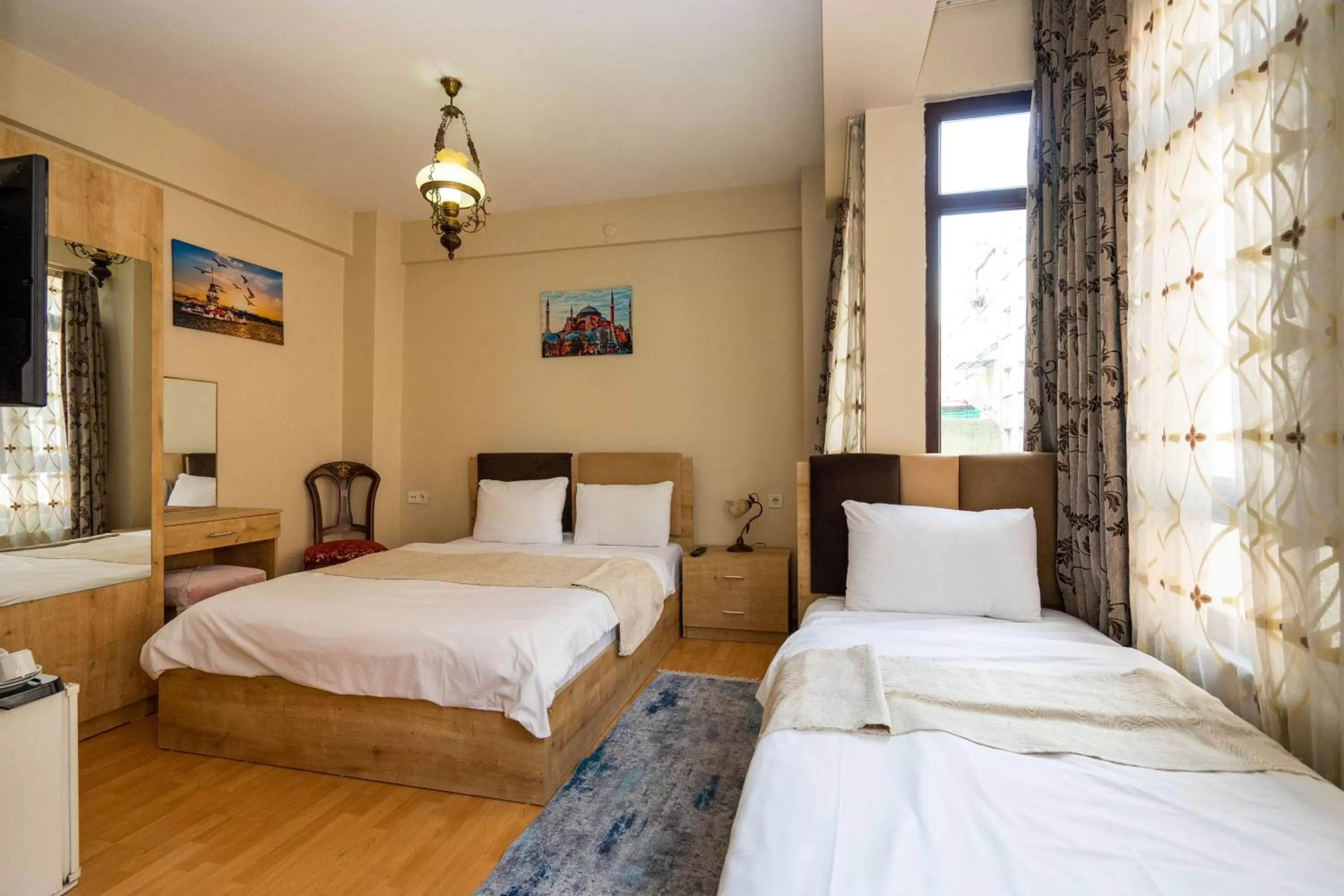 Bed in Hotel Gedikpasa Family