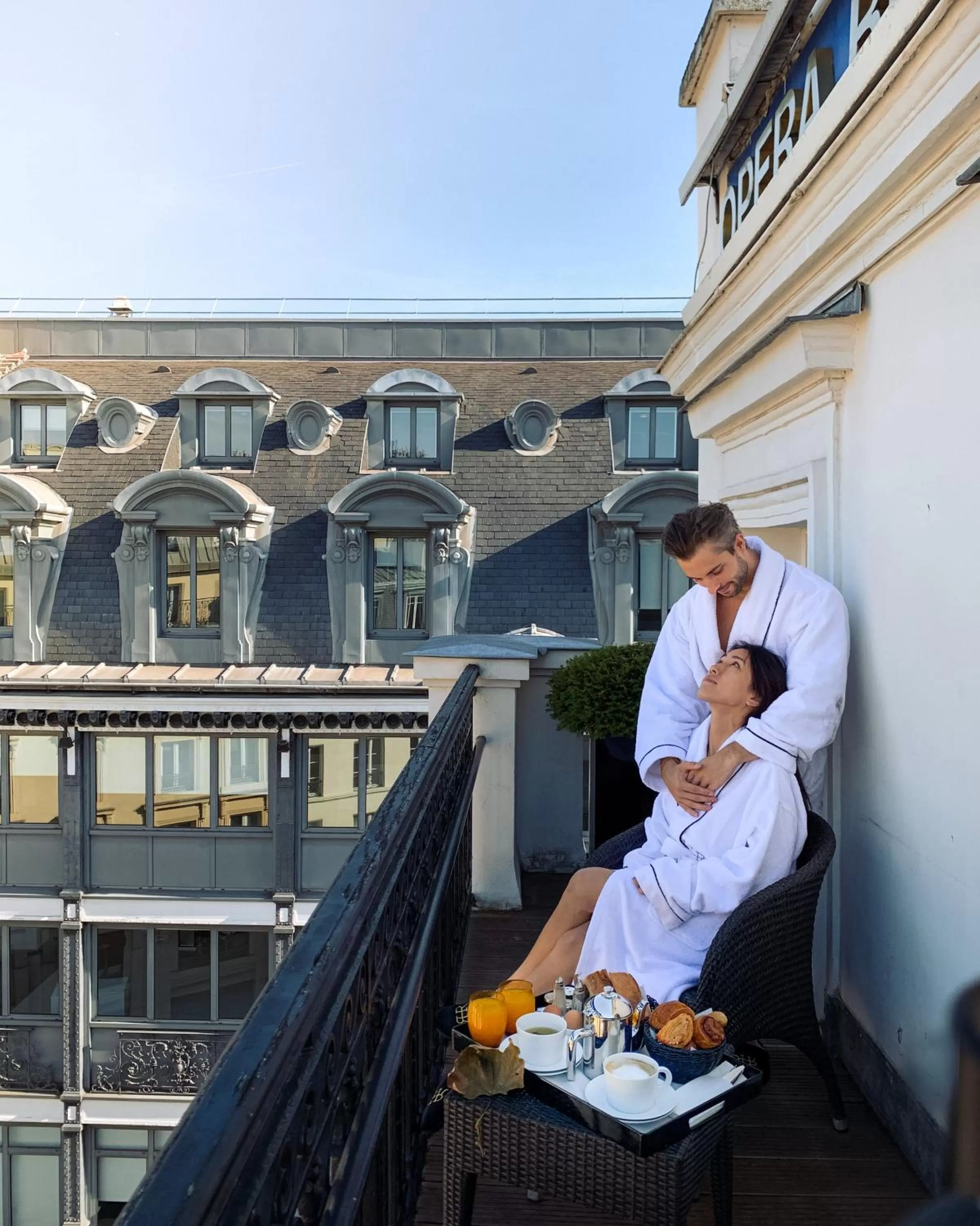 Balcony/Terrace in Hotel Opéra Richepanse