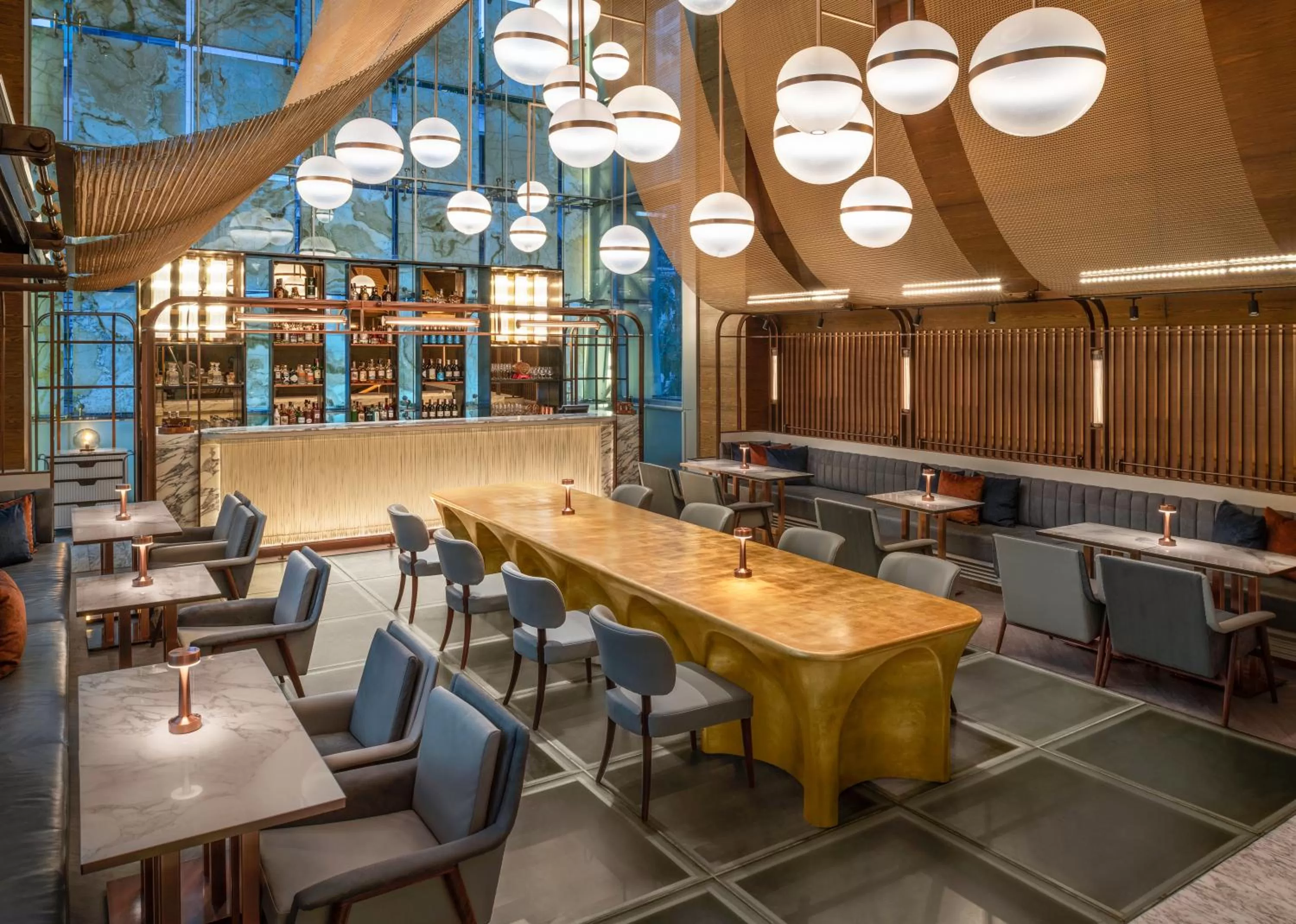 Restaurant/places to eat in Le Meridien Bangkok