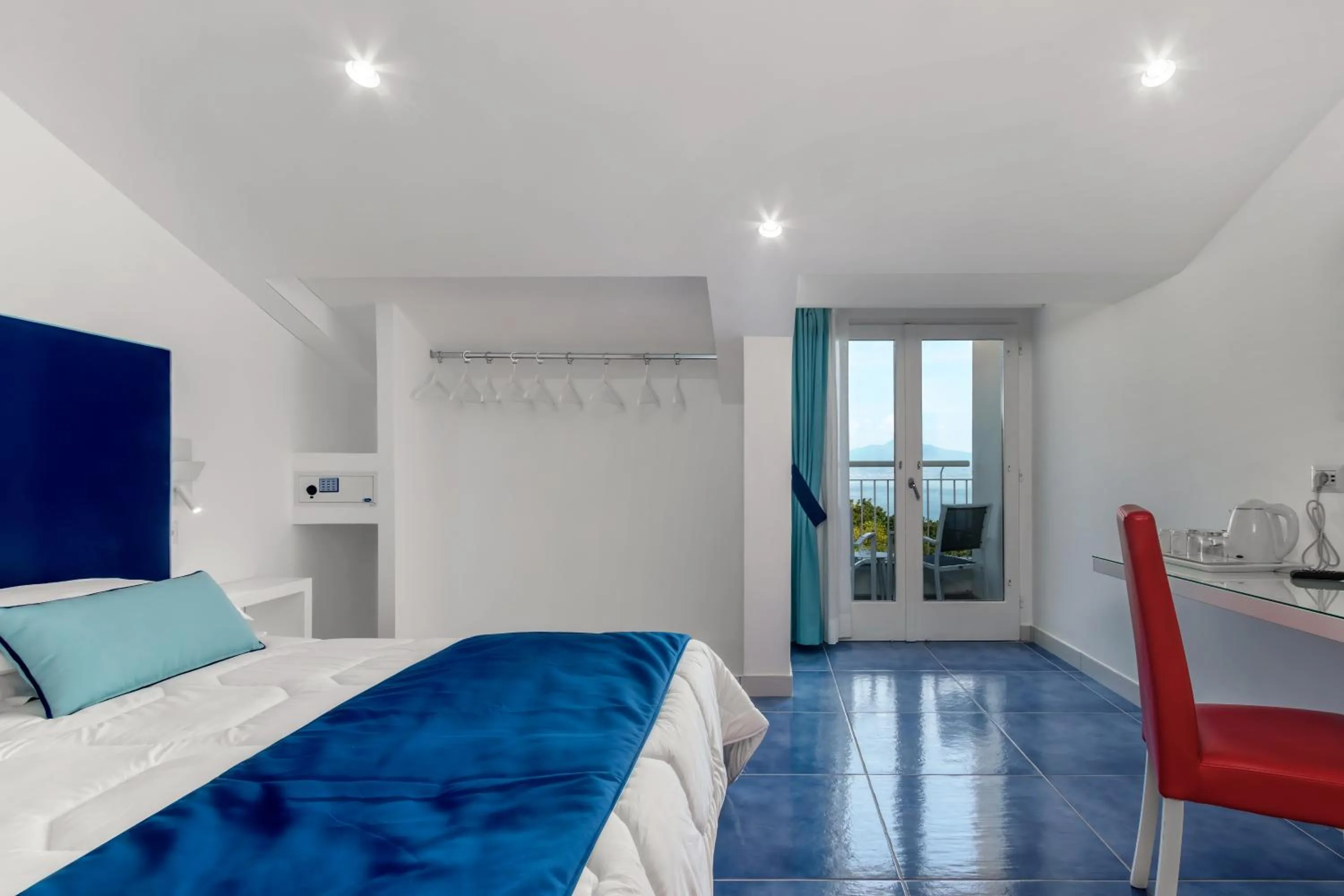 Bed in Hotel Metropole