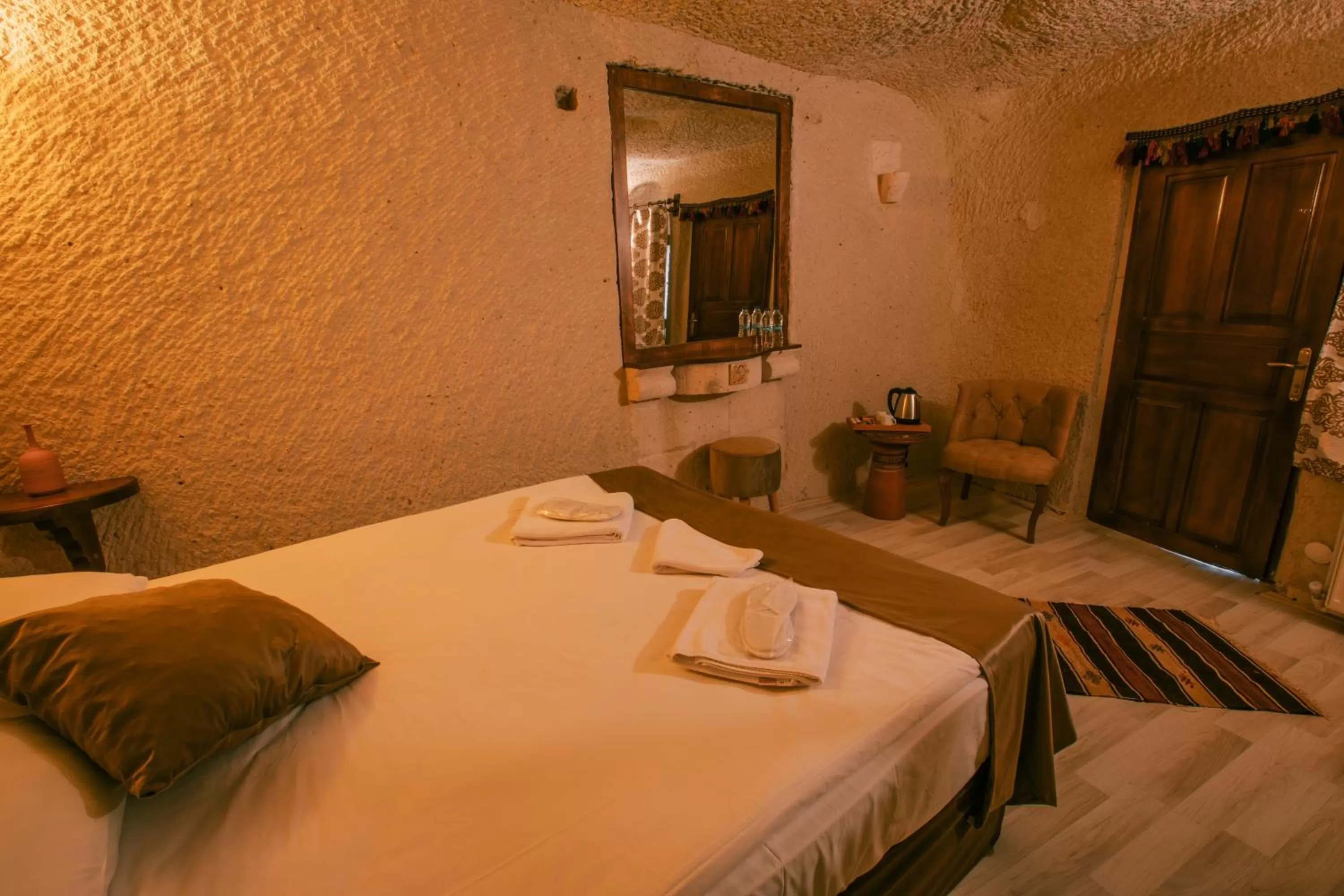 Bedroom, Bed in Mia Cappadocia Cave Hotel