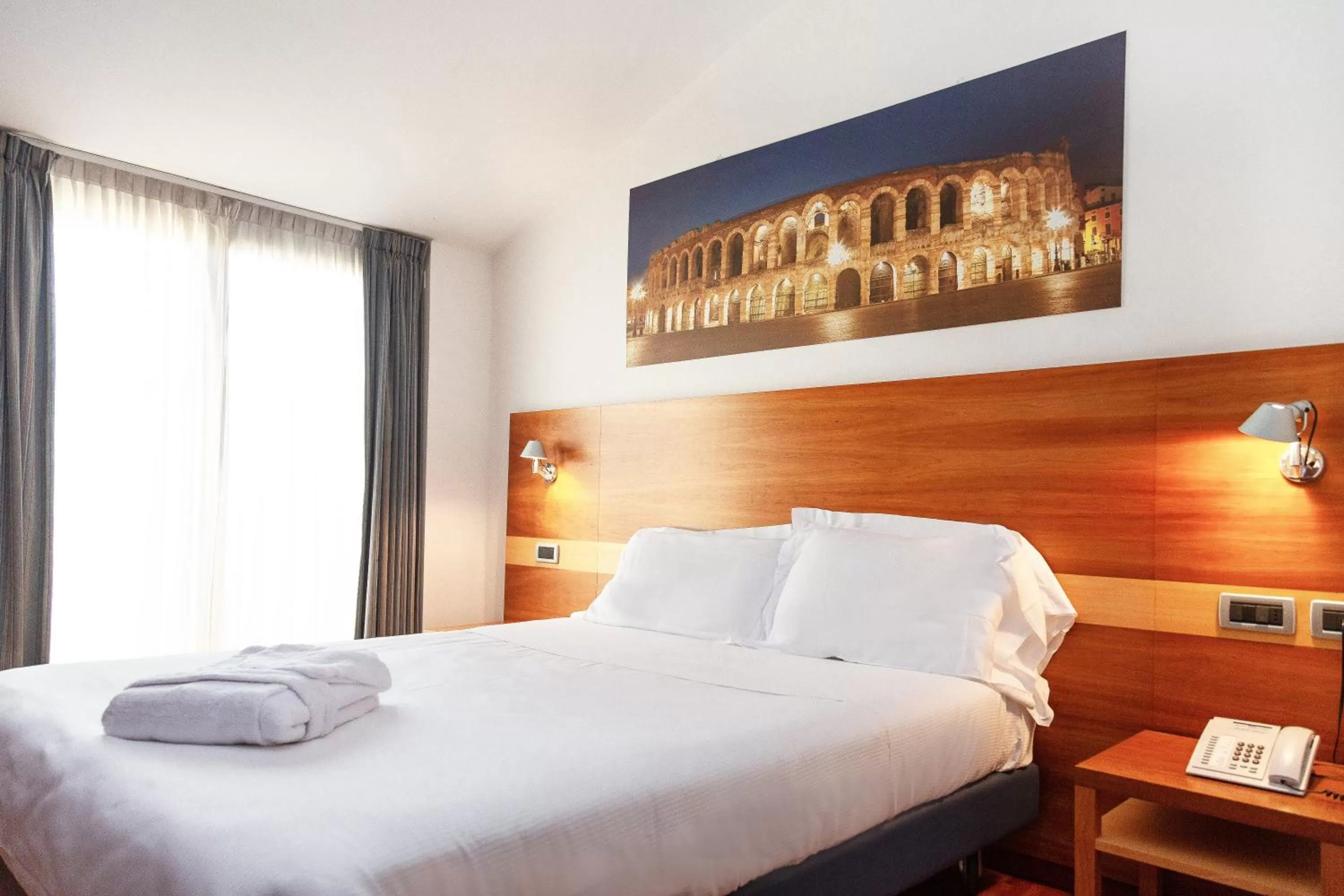 Bed in Best Western Hotel Fiera Verona