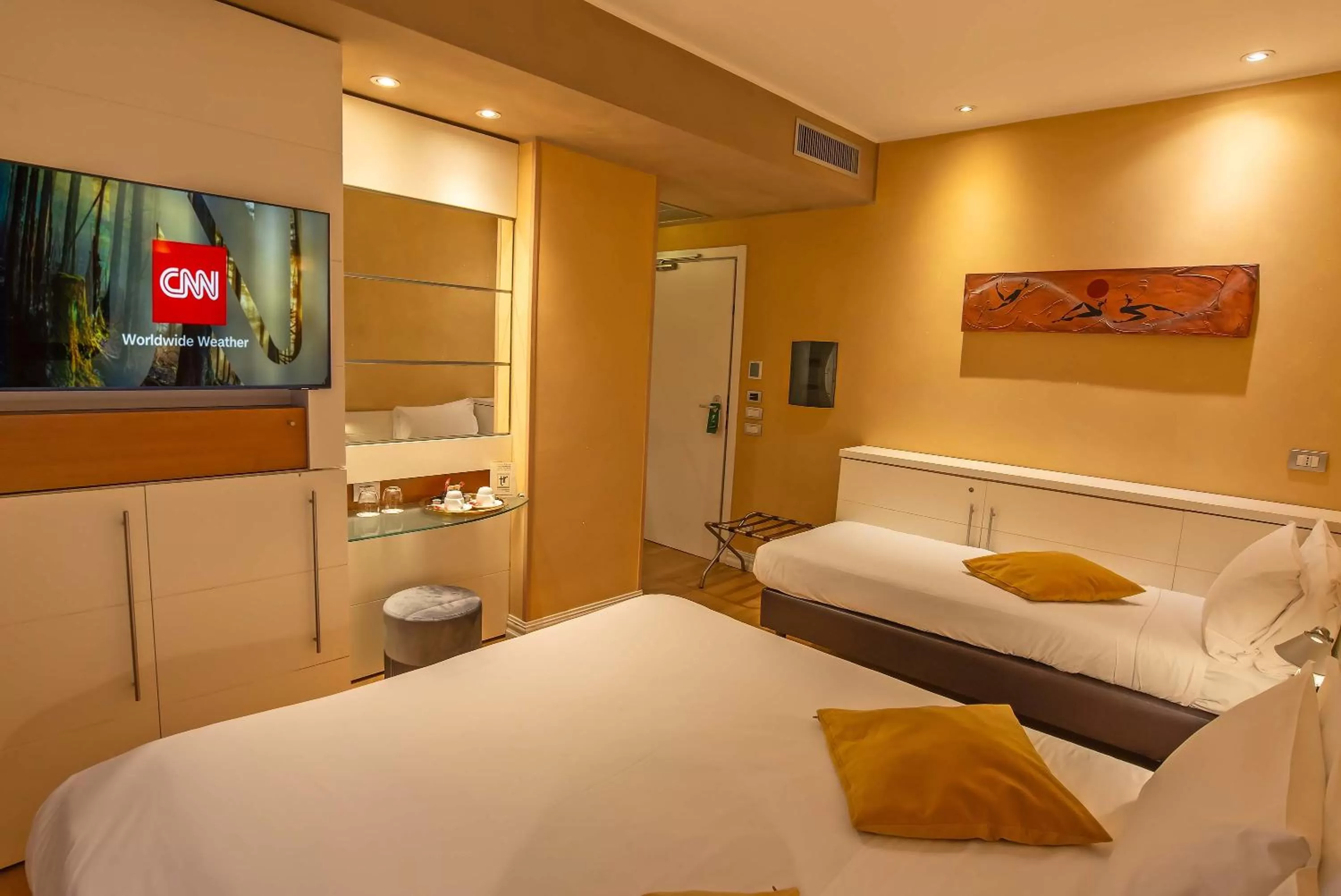 Photo of the whole room, Bed in Hotel White