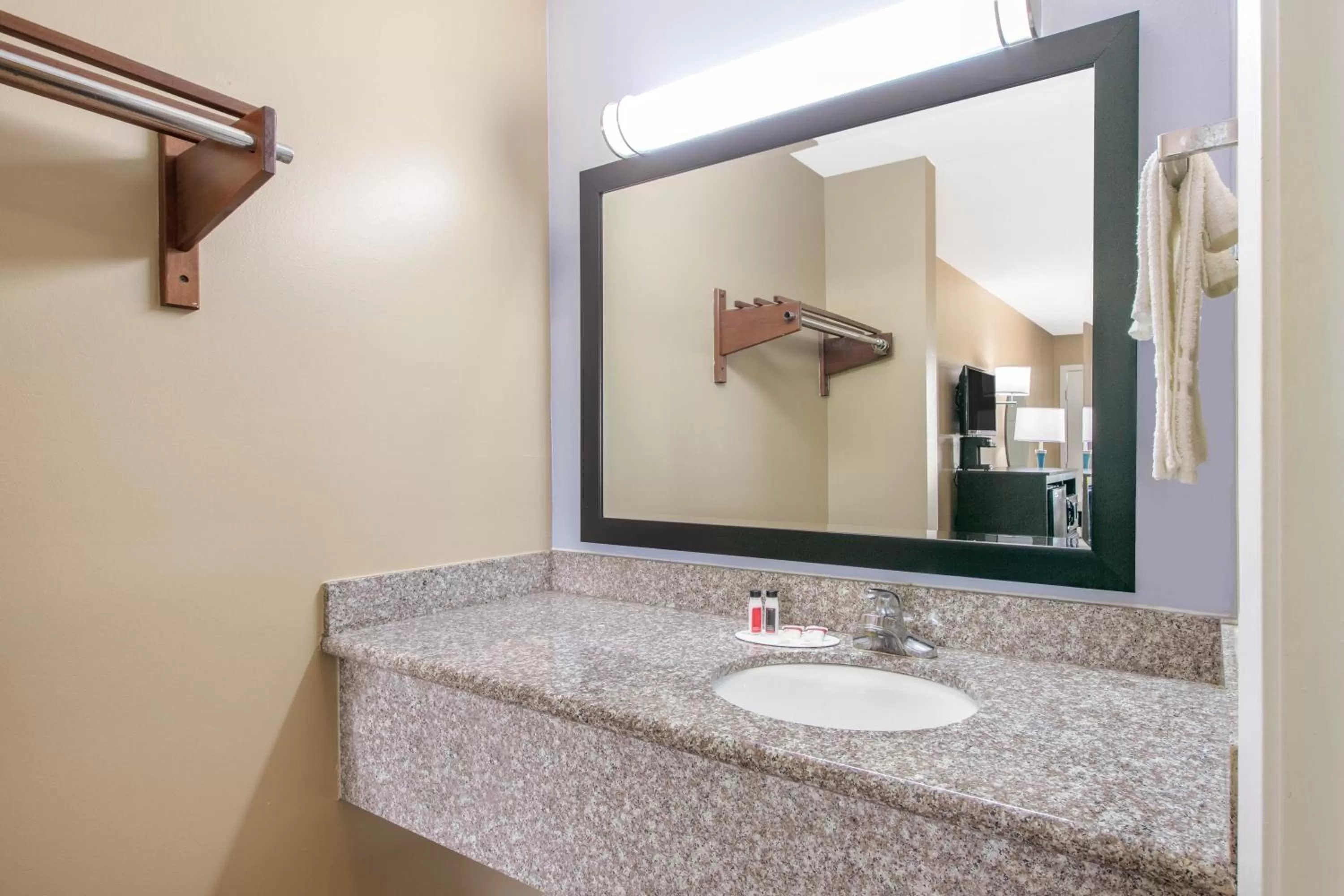 Other in Super 8 by Wyndham Ocean Springs Biloxi