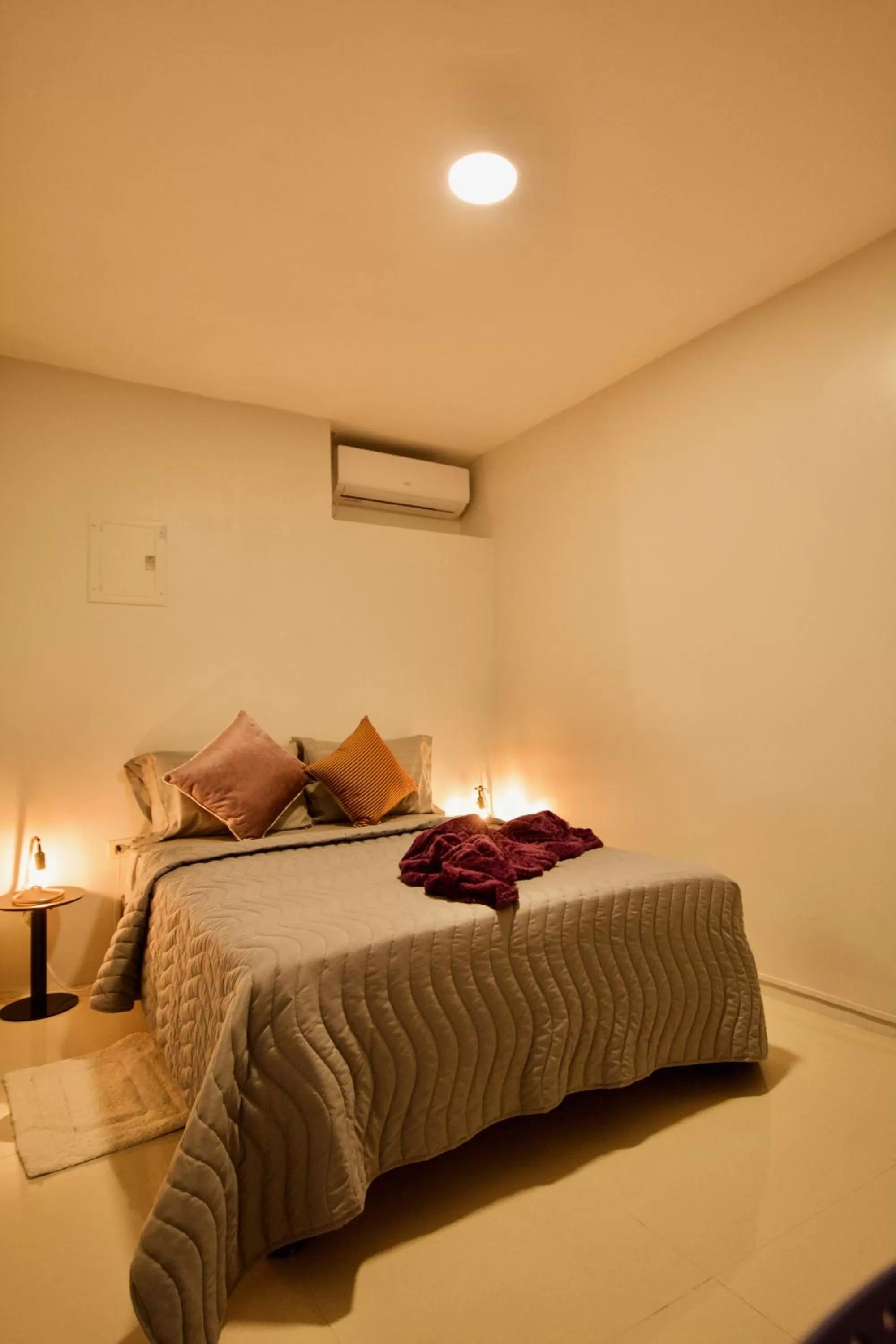 Bed in Pepe's House Guayaquil I Self Check-In MicroHotel