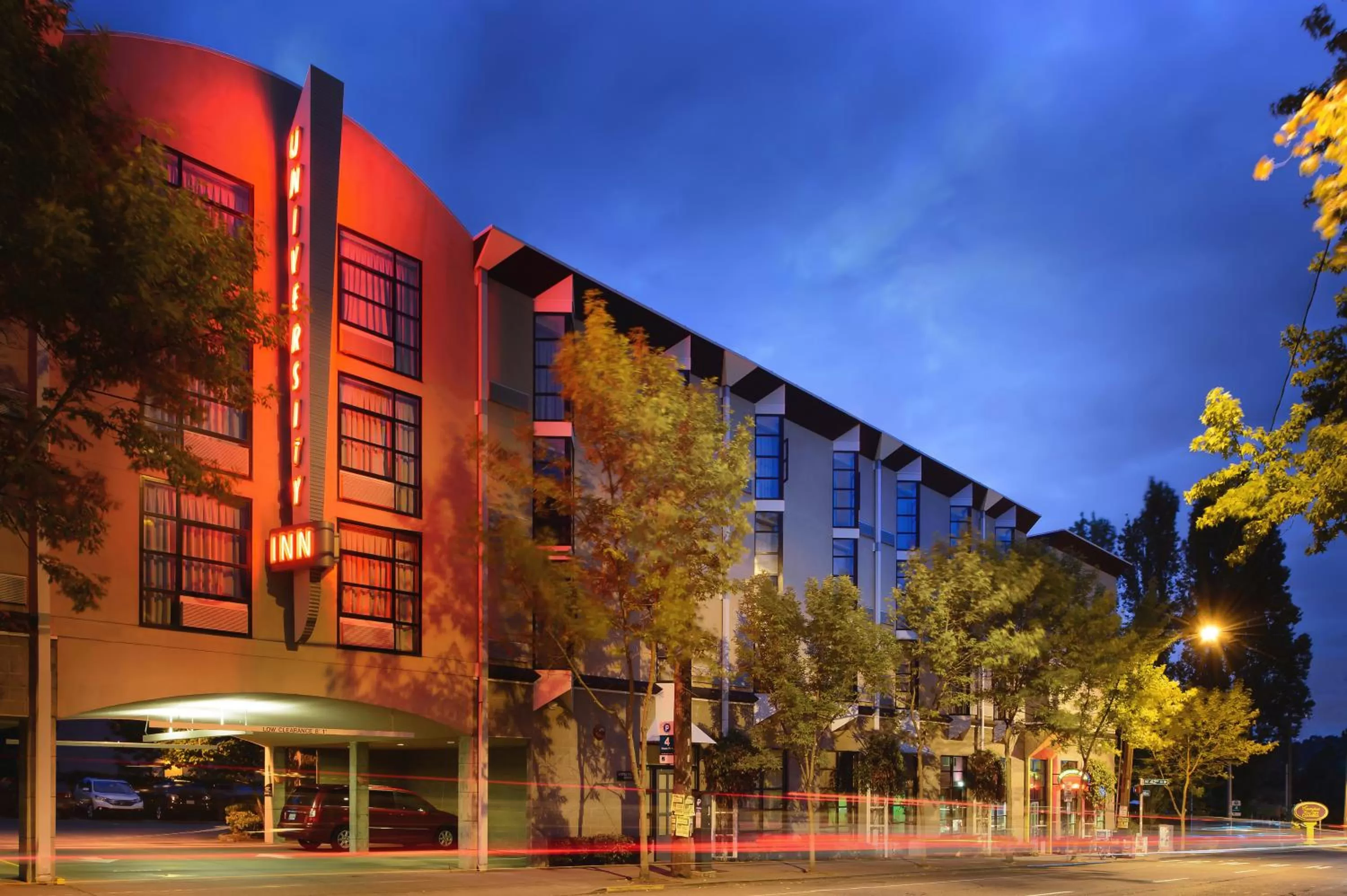 Facade/entrance in Staypineapple, University Inn, University District Seattle