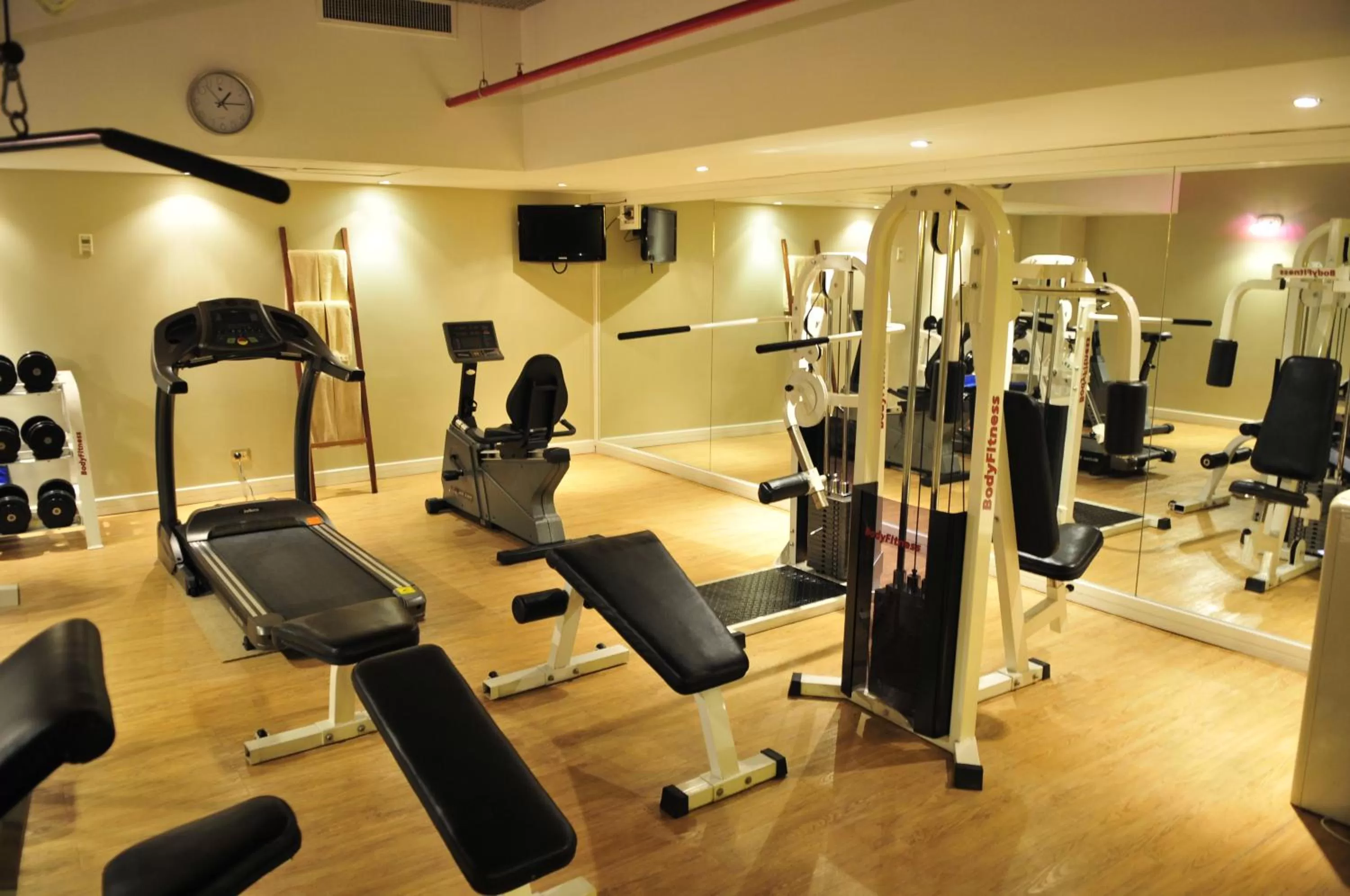 Fitness centre/facilities in Loi Suites Recoleta Hotel