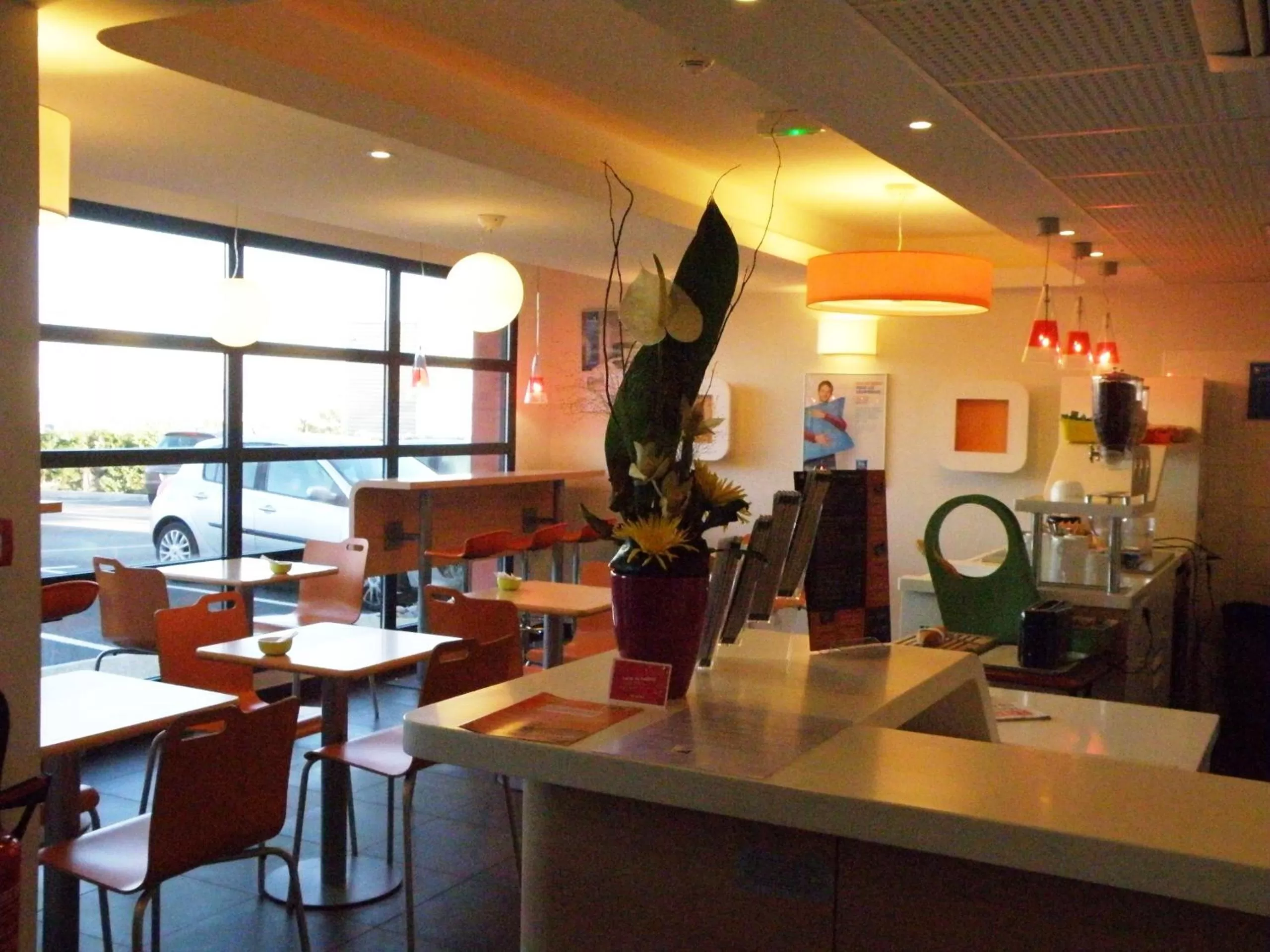 Restaurant/places to eat in ibis budget Montauban Les Chaumes
